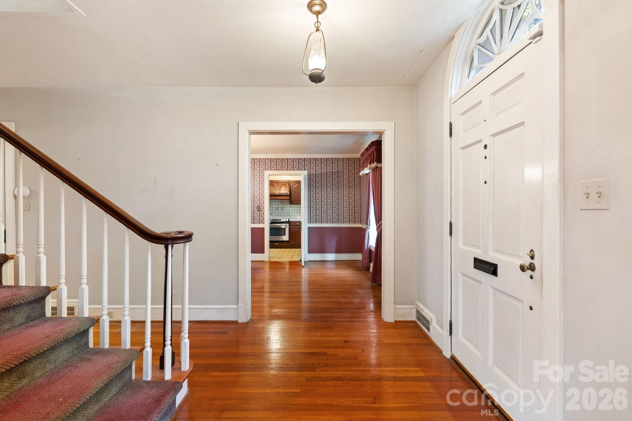 Country Club Estates - Residential