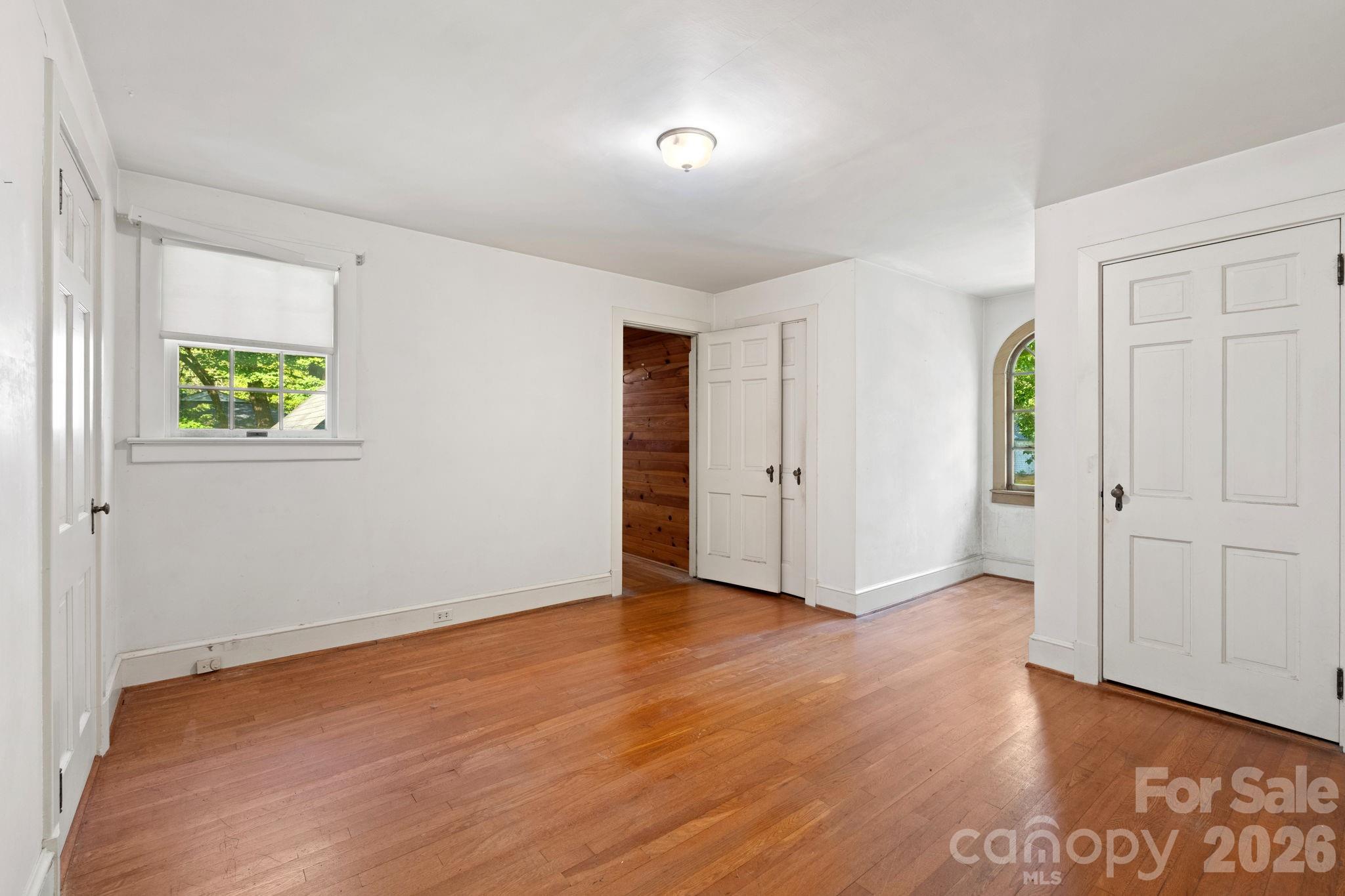 Country Club Estates - Residential