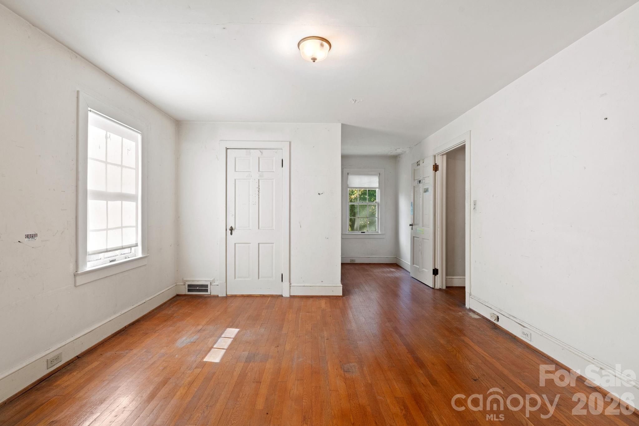 Country Club Estates - Residential
