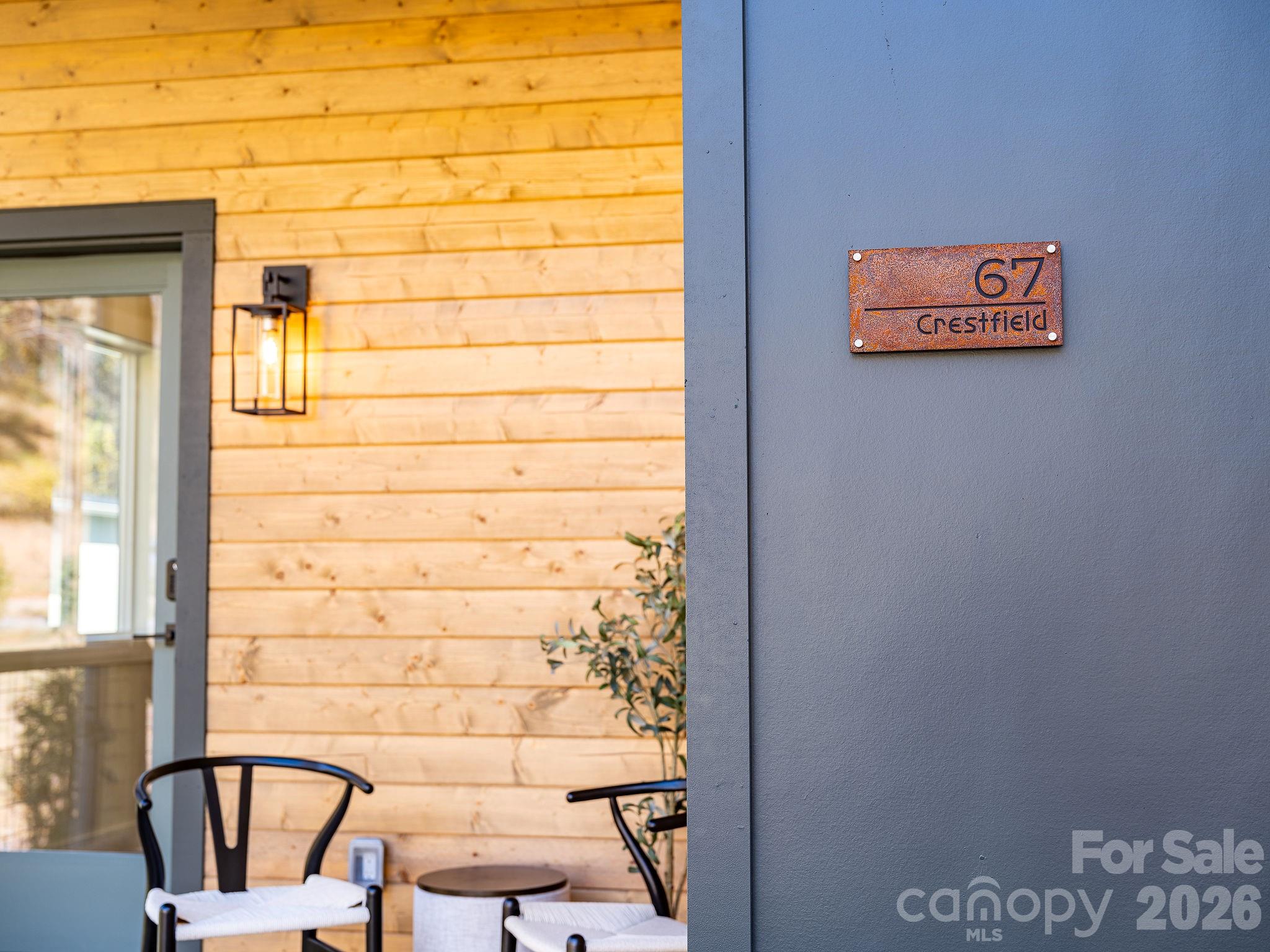 67 Crestfield Avenue