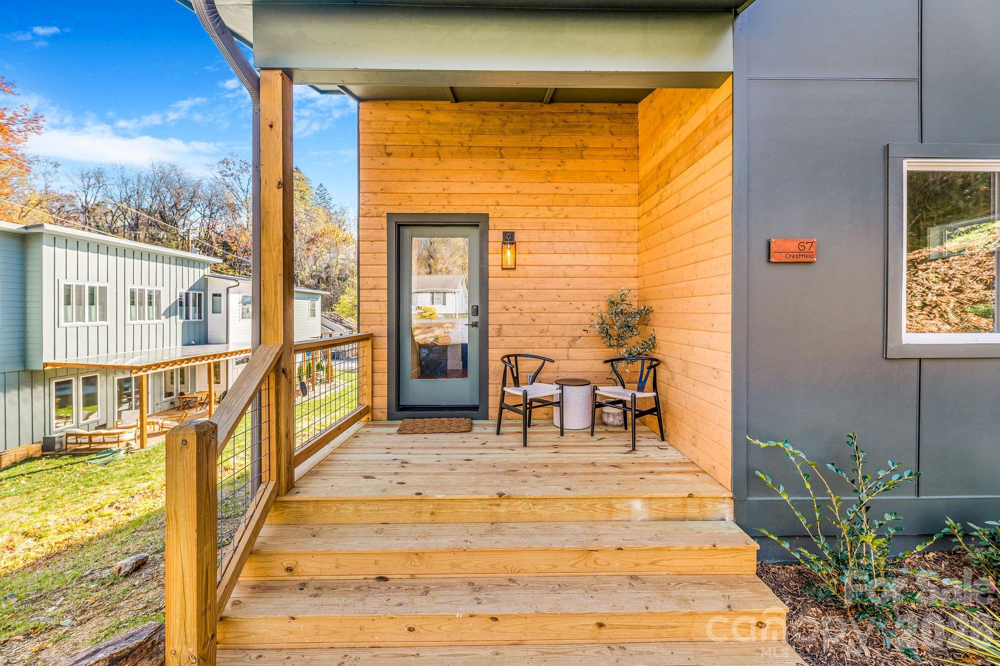 67 Crestfield Avenue