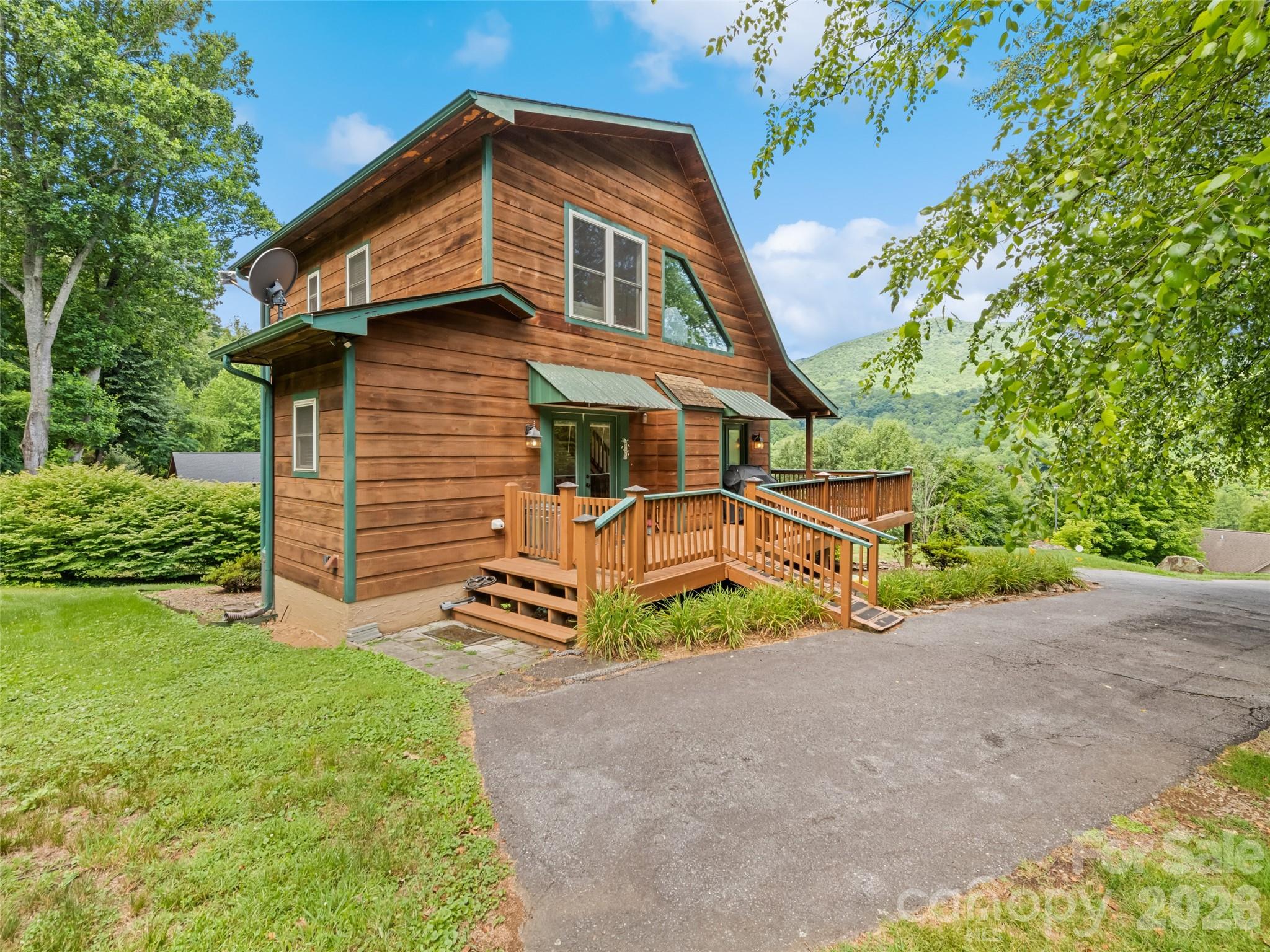 210 Tanner Trail