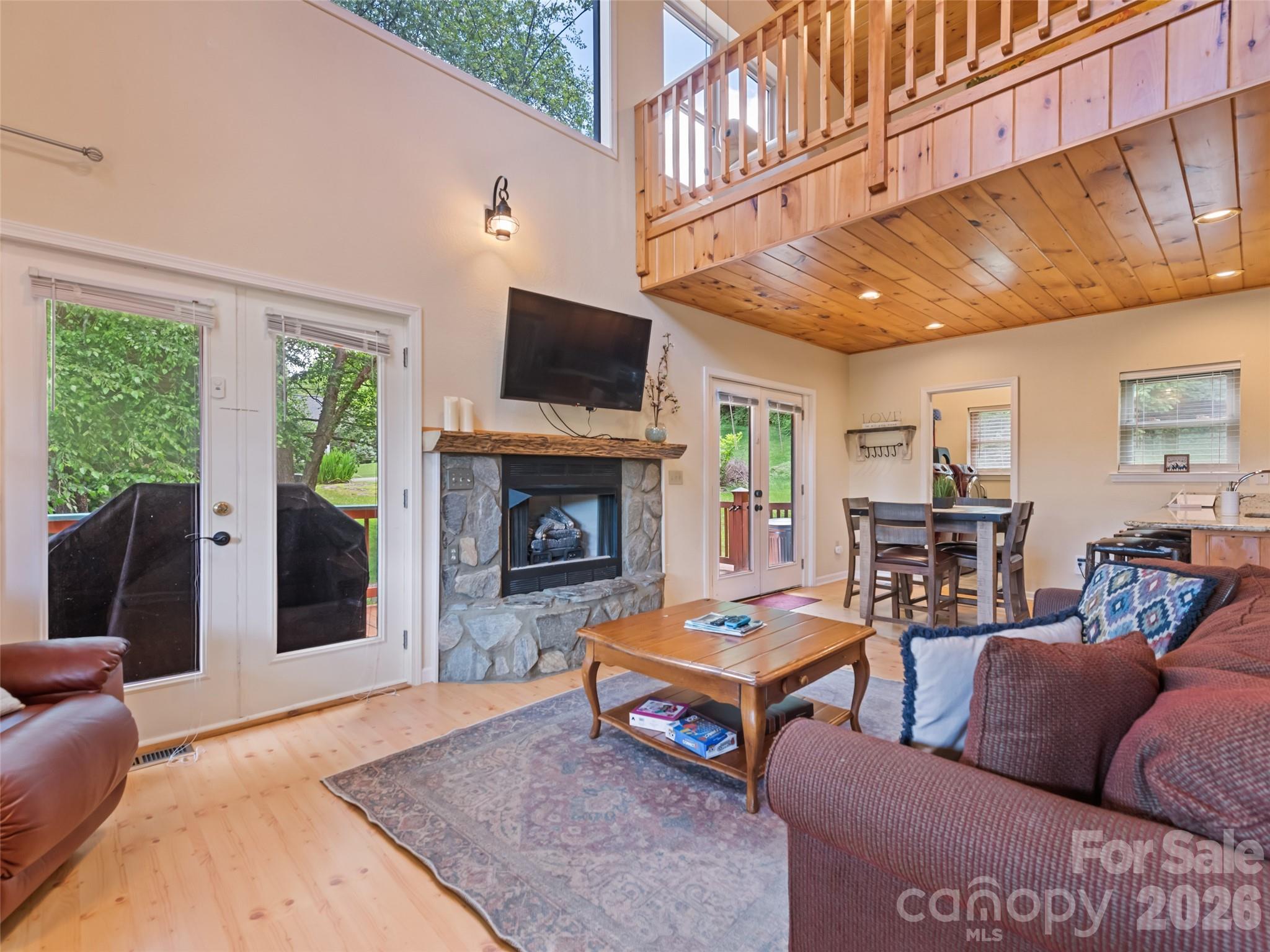 210 Tanner Trail