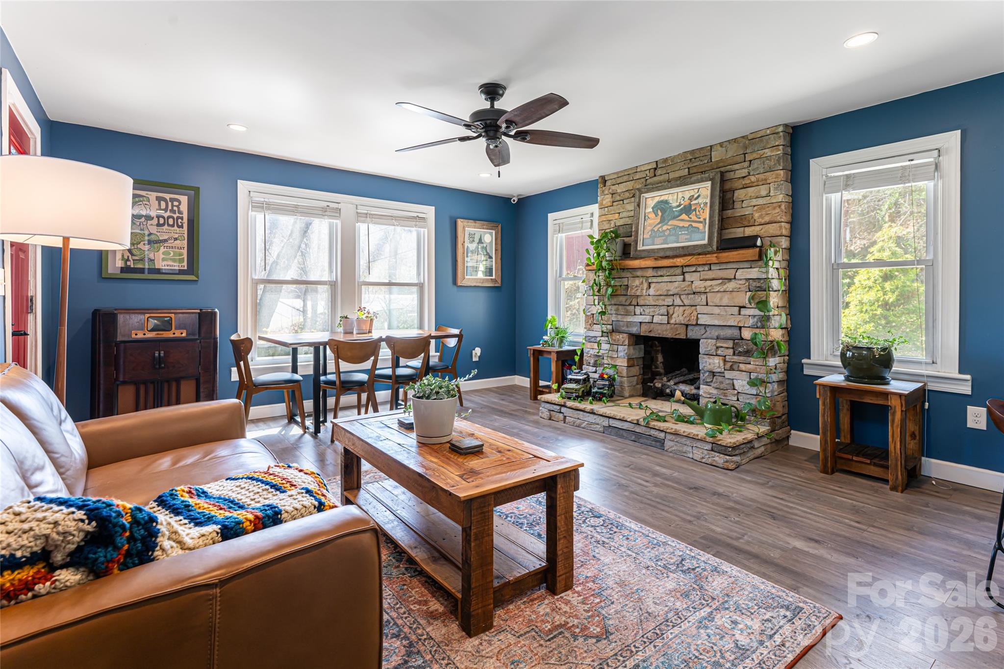 86 Rolling Hills Road