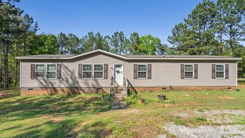 Photo of 4034 James Lovelace Road, Shelby, NC 28152 (MLS # 4384918)