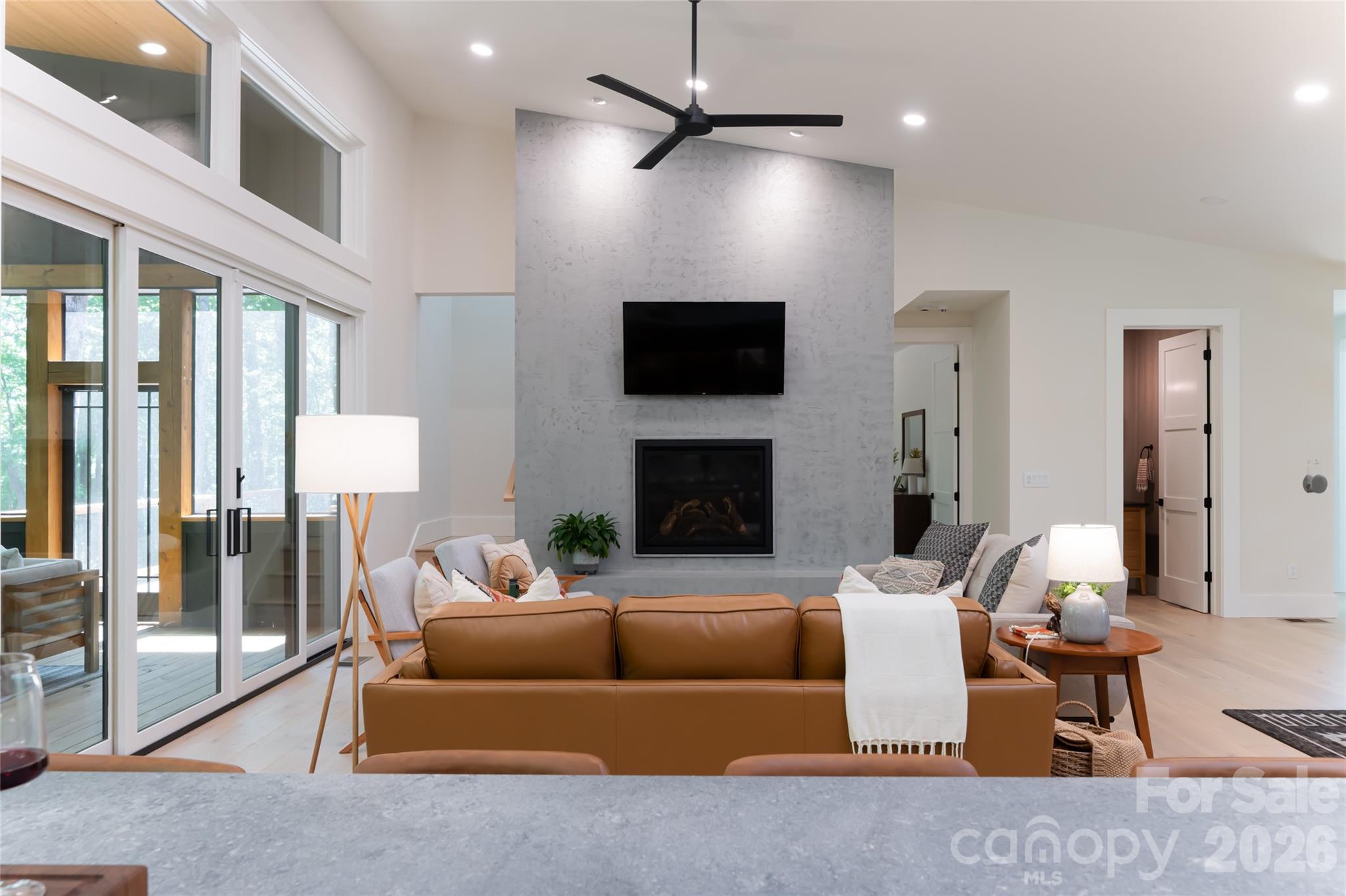 Poplar Crest - Residential