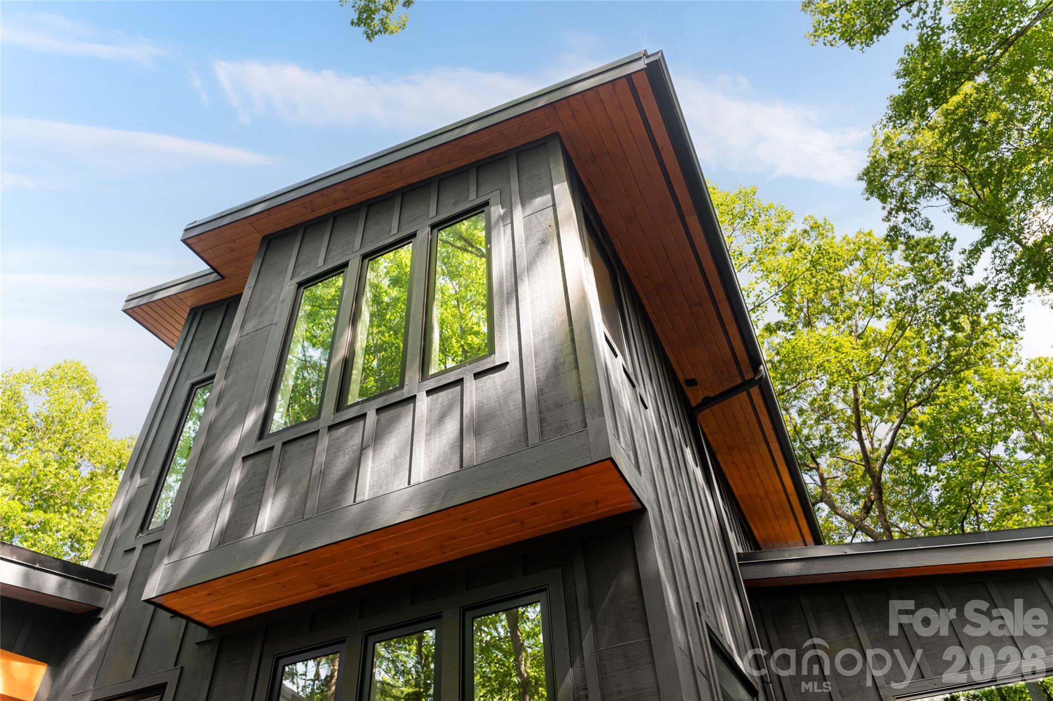 558 Poplar Crest Drive