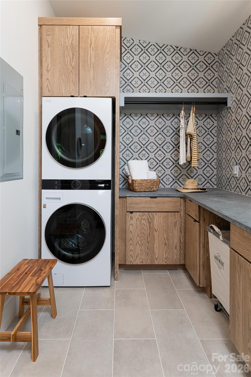 Poplar Crest - Residential