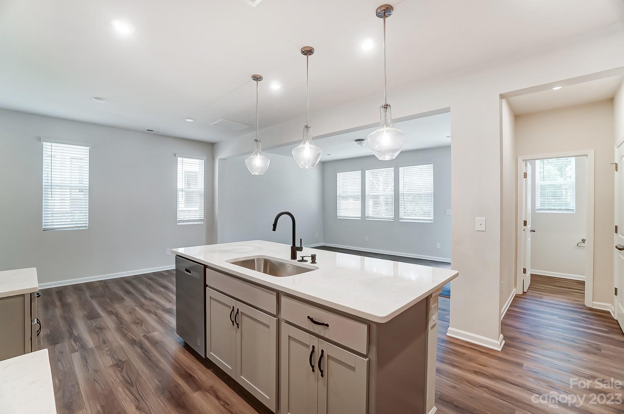 Porters Row - Residential