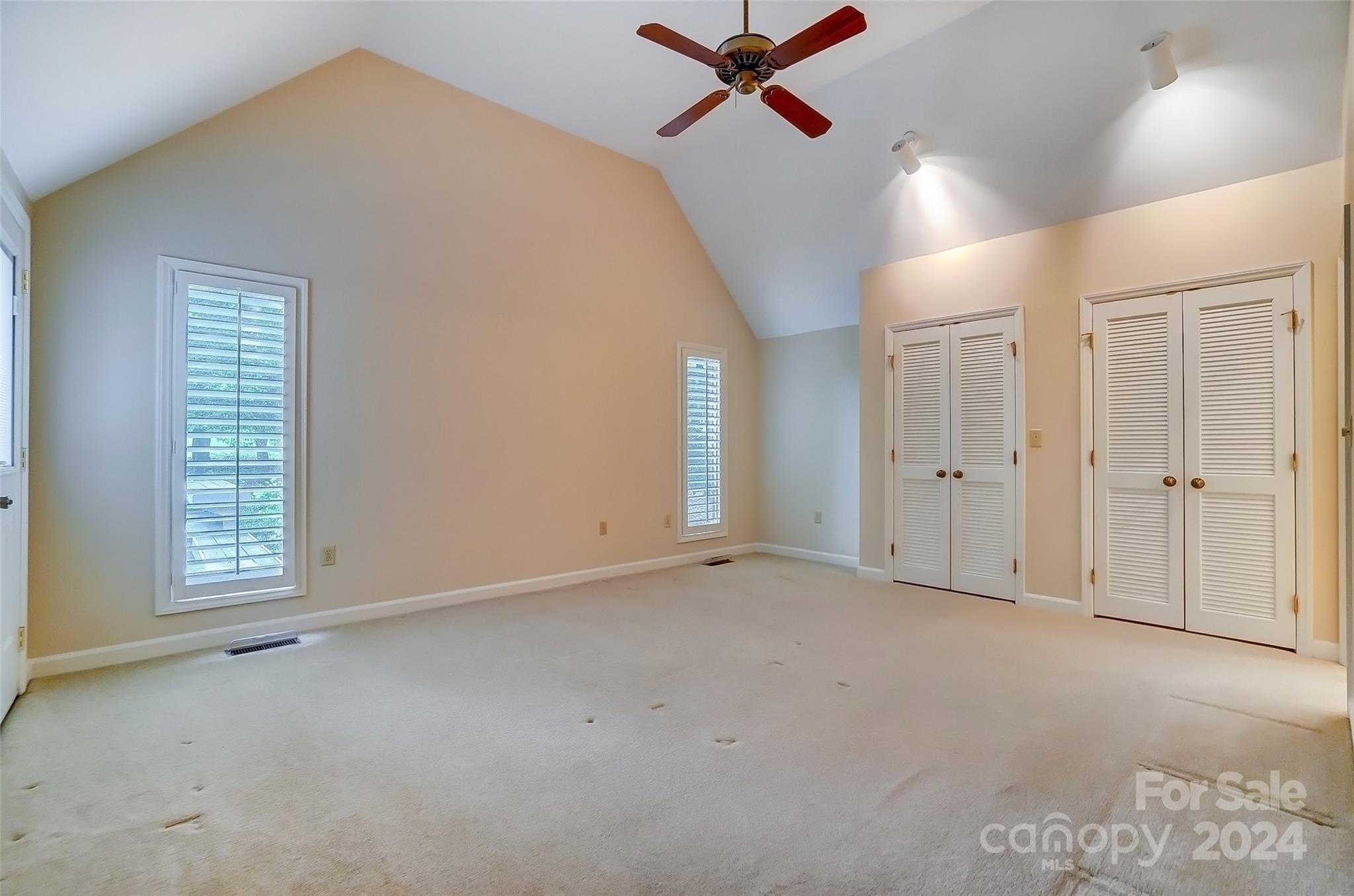 River Hills - Residential