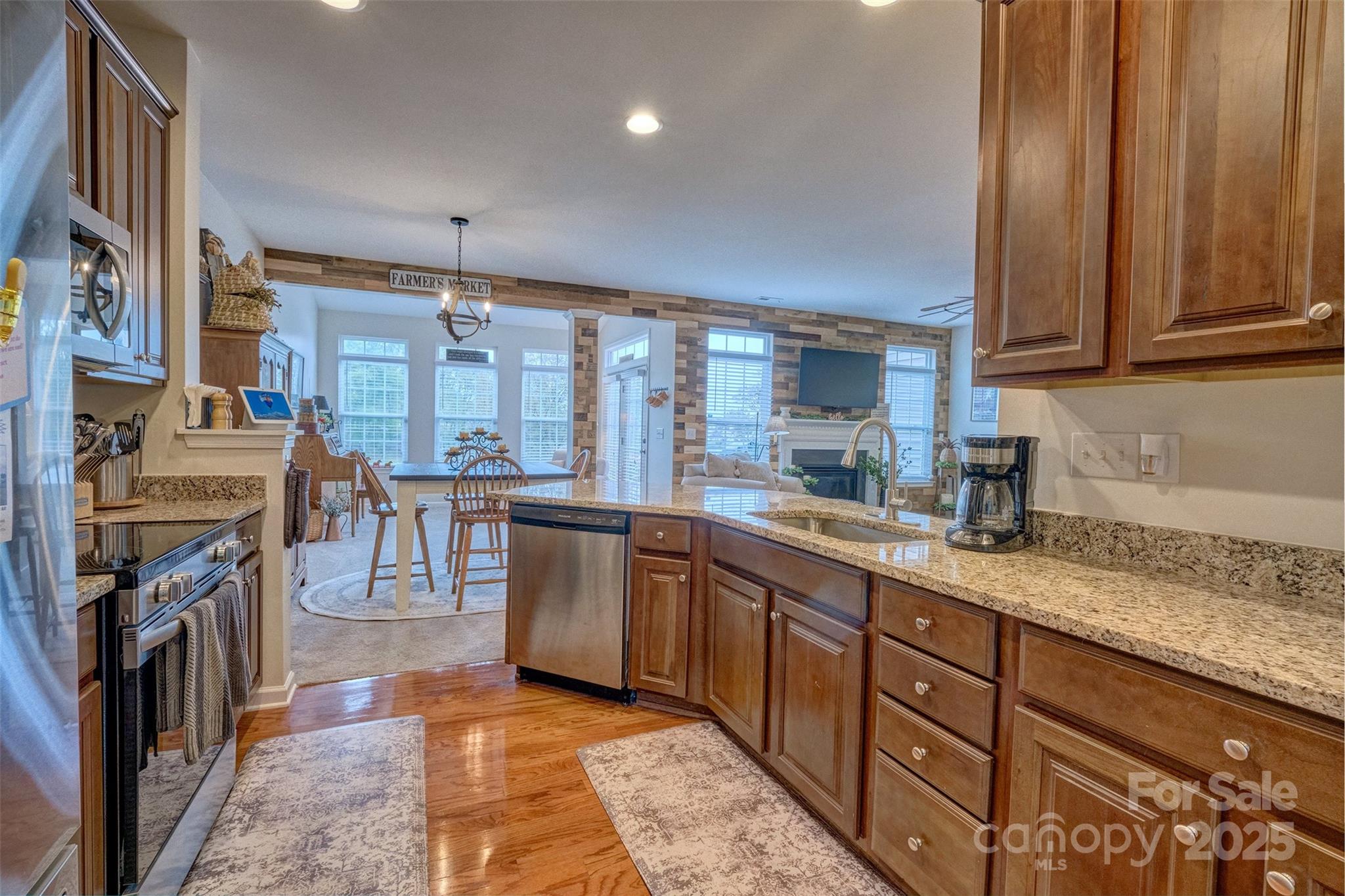 Wellsley Ford - Residential