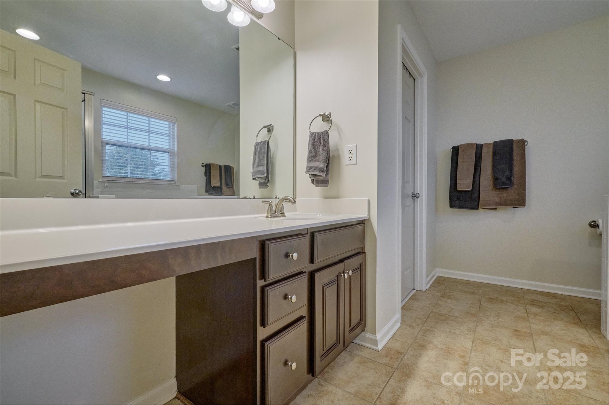 Wellsley Ford - Residential