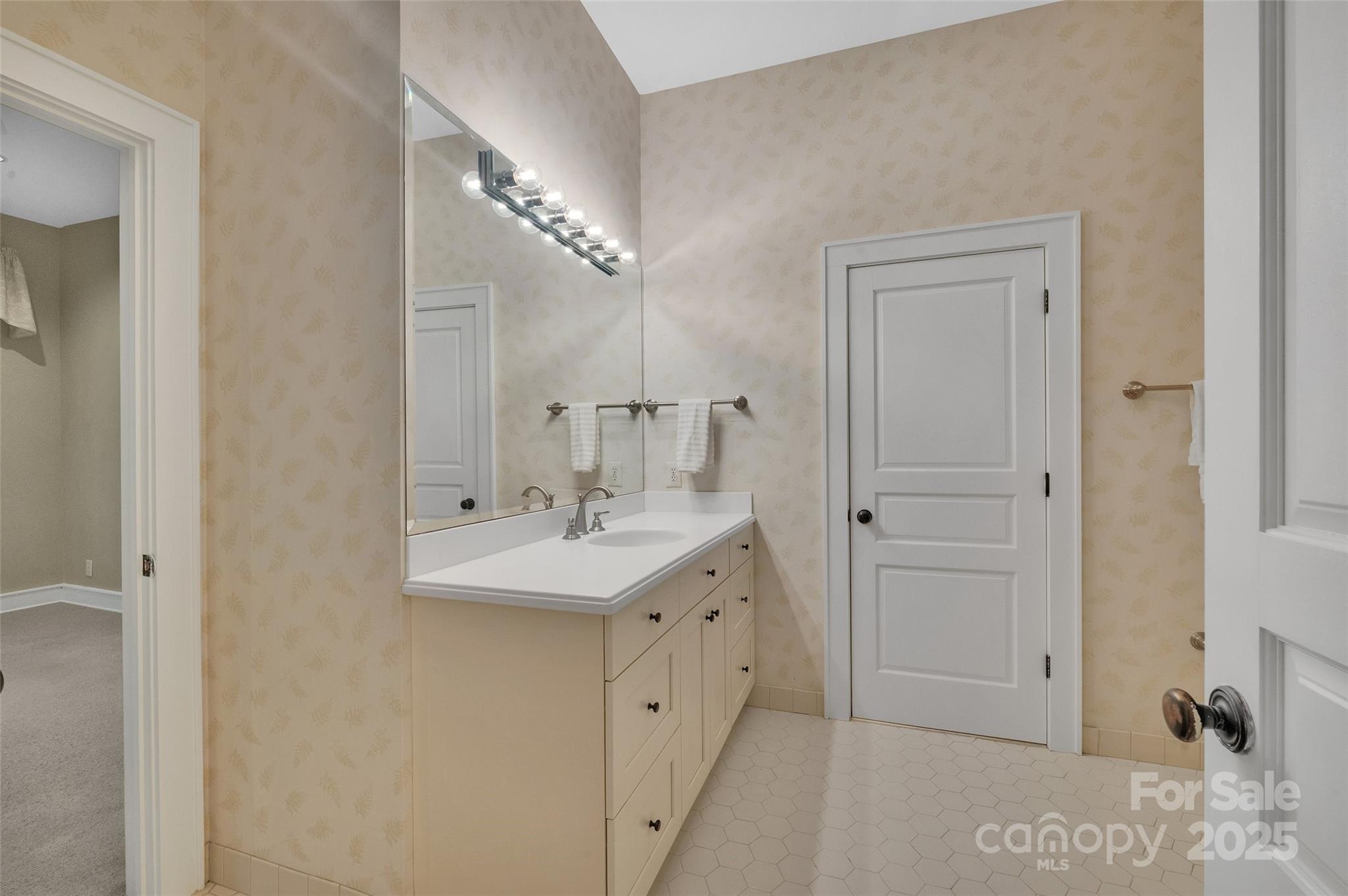 Lake Toxaway Estates - Residential