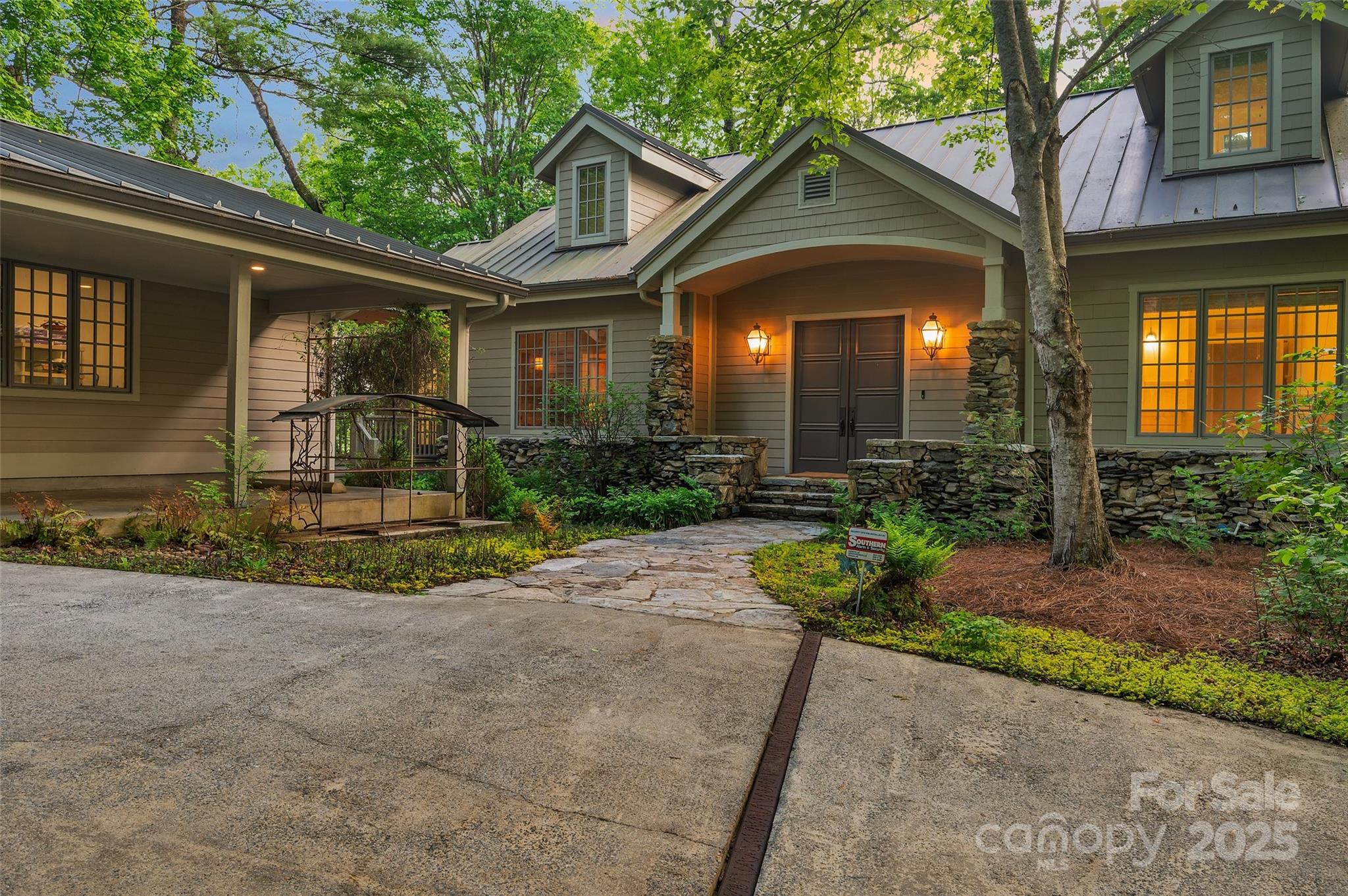 1957 Cold Mountain Road