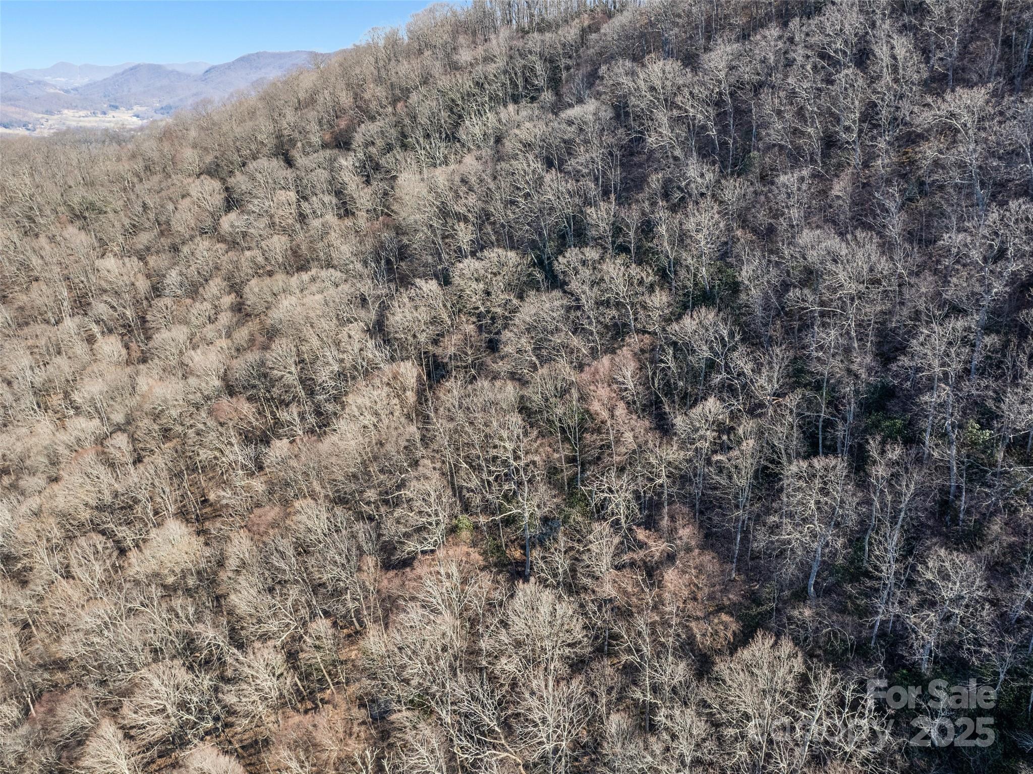 00 Apple Creek Road