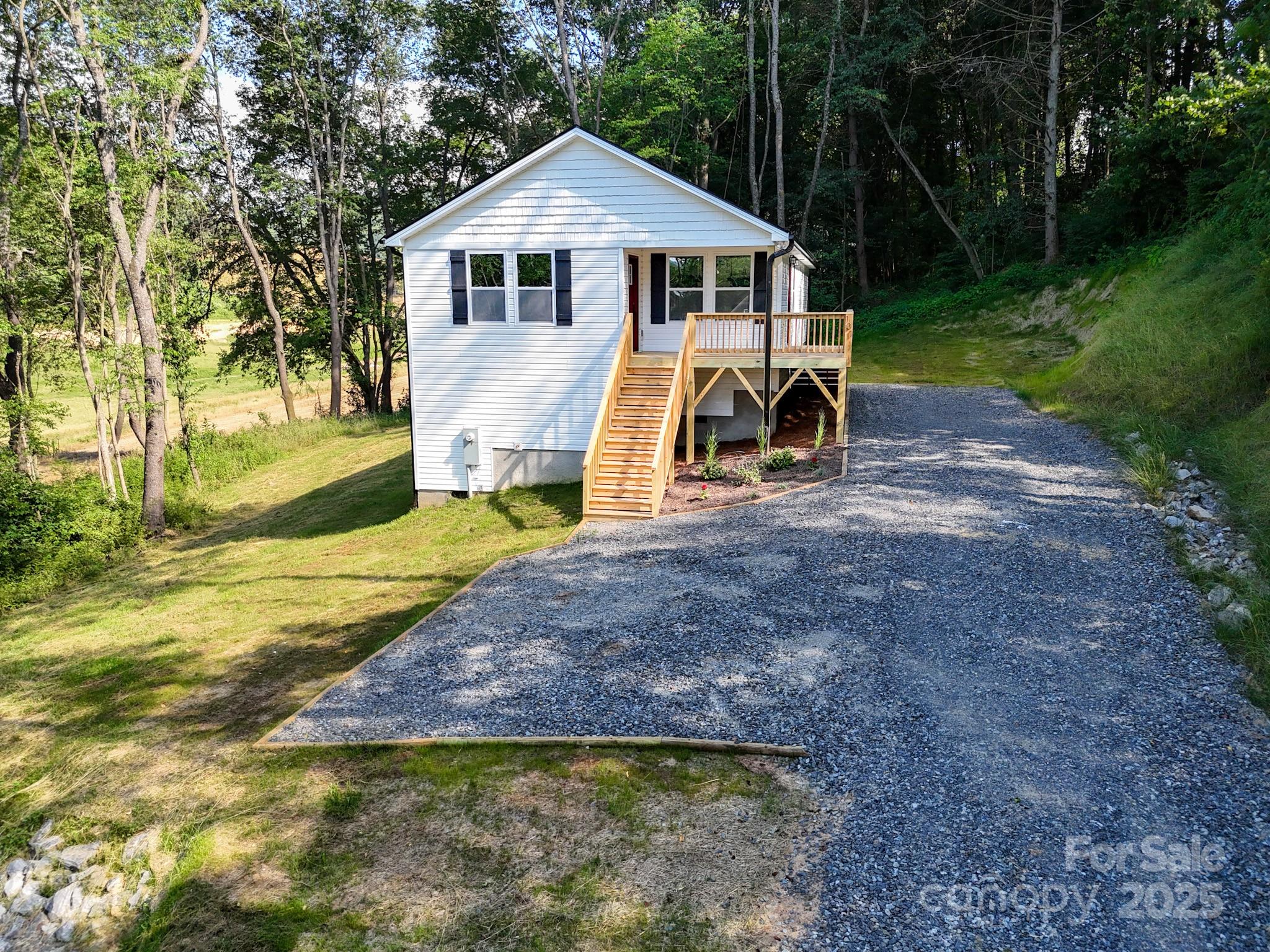 131 Acorn Lane