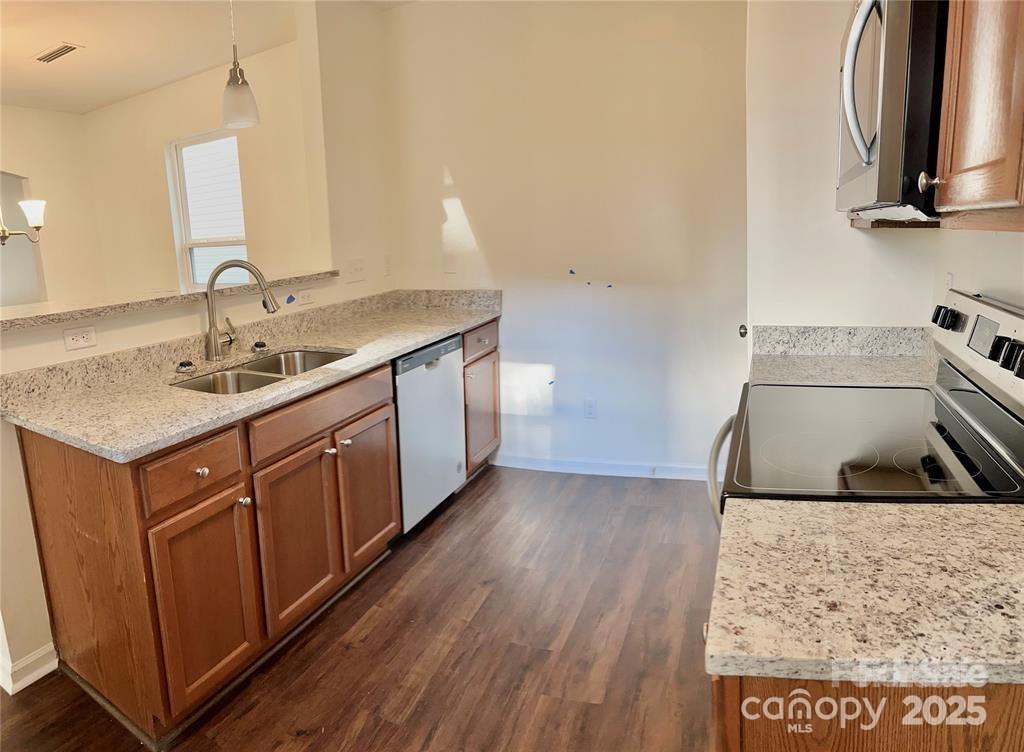 6207 Thompson Brook Lane