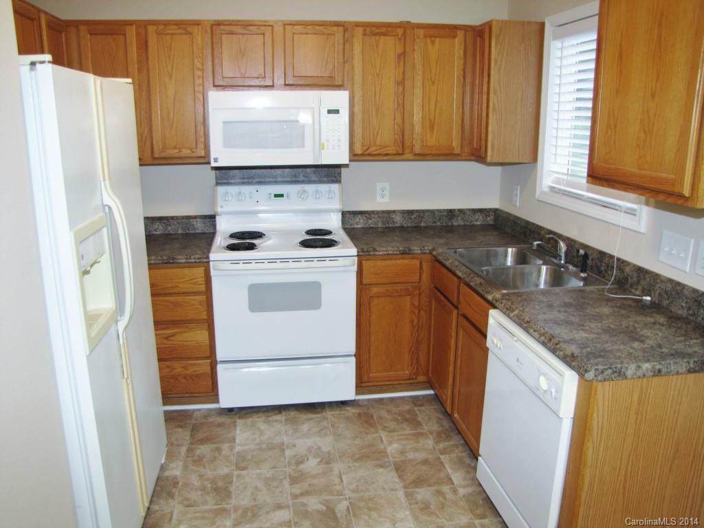 Hawick Commons - Residential Lease