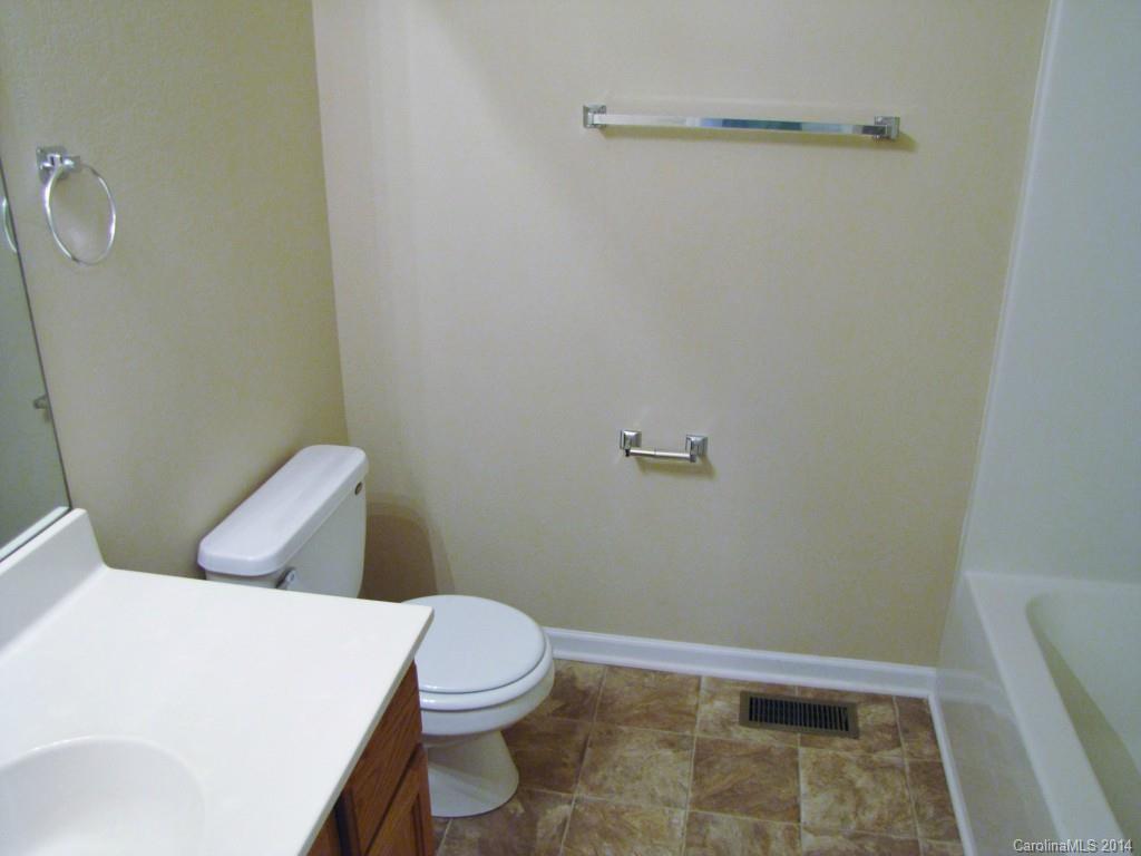 Hawick Commons - Residential Lease