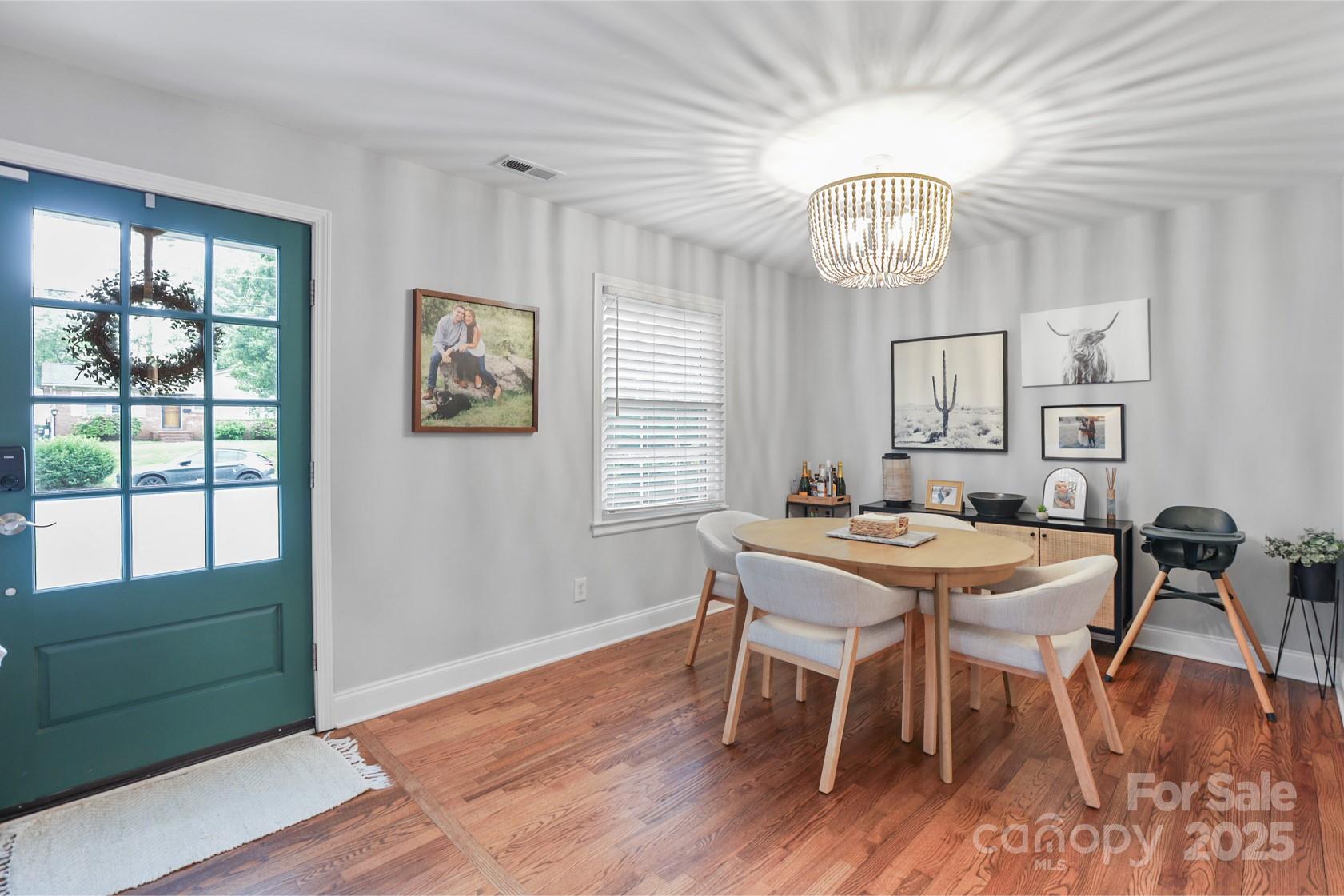 3809 Topsfield Road