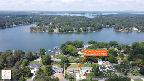 Photo for 554 Isle Of Pines Road