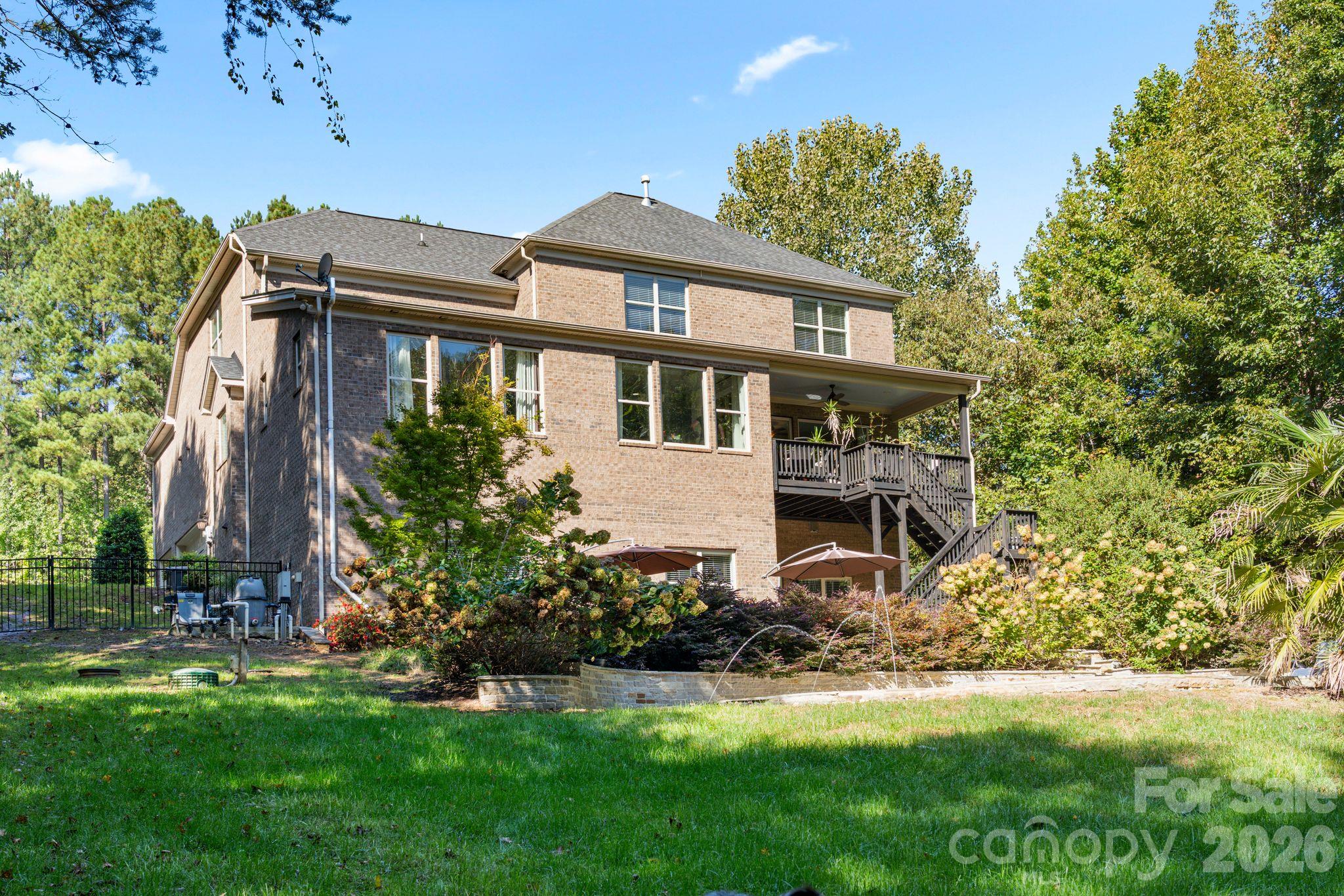 287 Walking Horse Trail