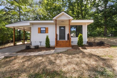 1050 Barnett Drive Kings Mountain NC 28086