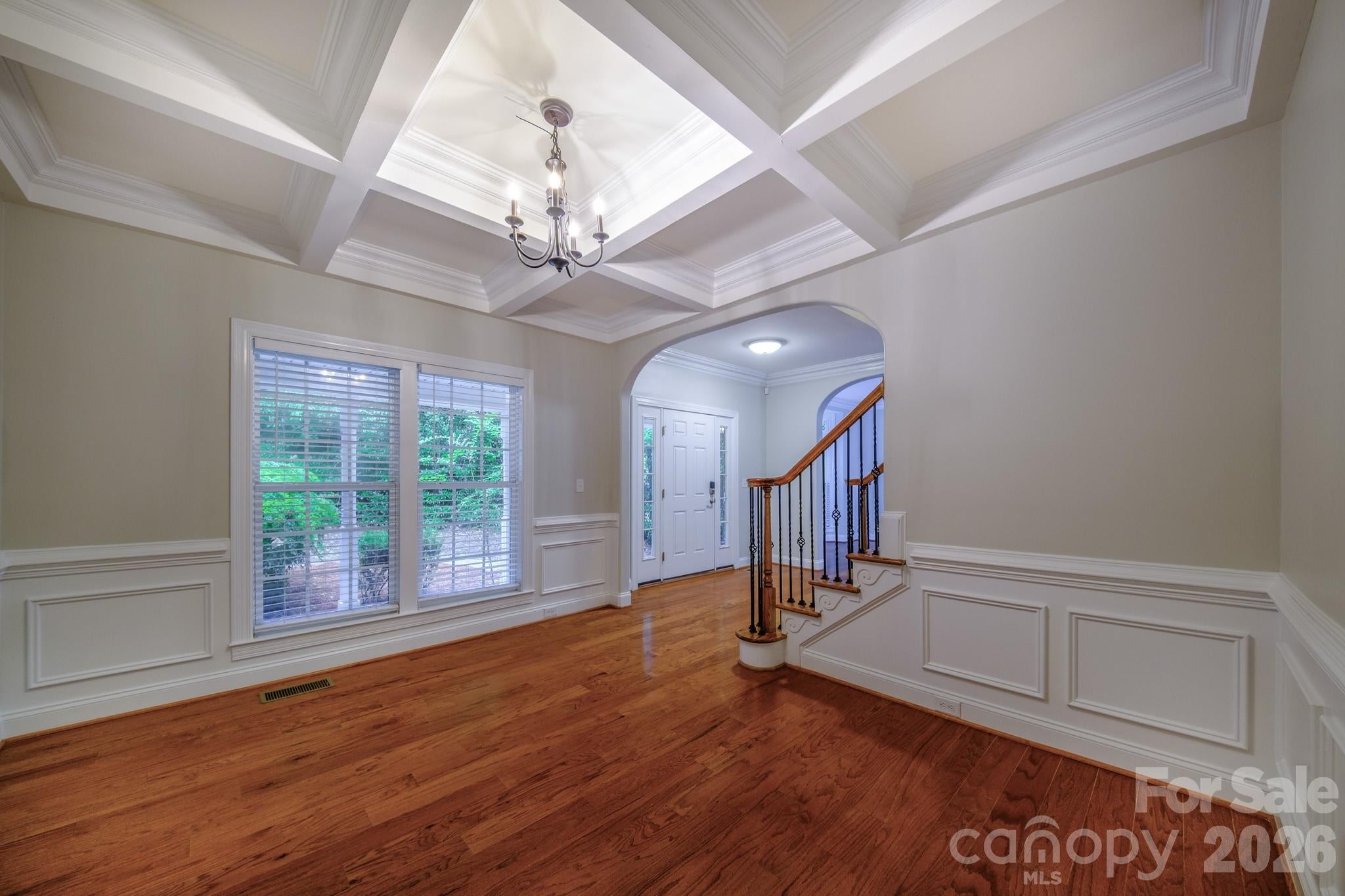 2420 Runnymede Lane