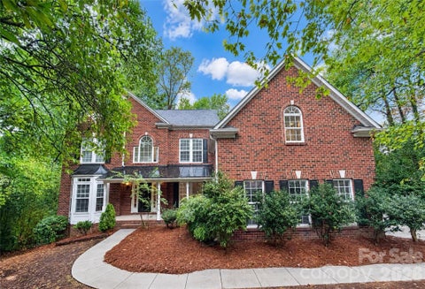 Photo of 2420 Runnymede Lane, Charlotte, NC 28209 (MLS # 4428826)