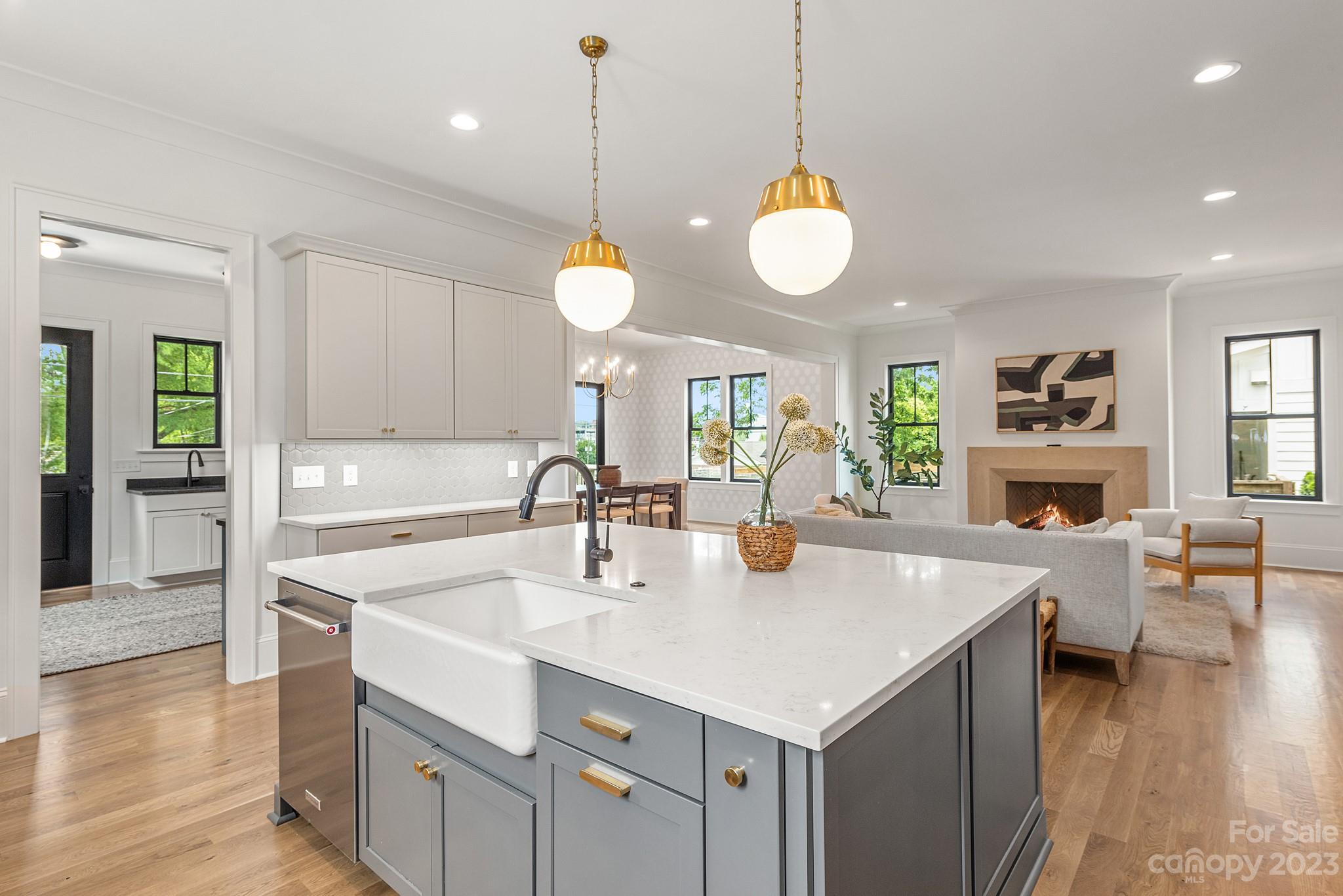 Villa Heights - Residential