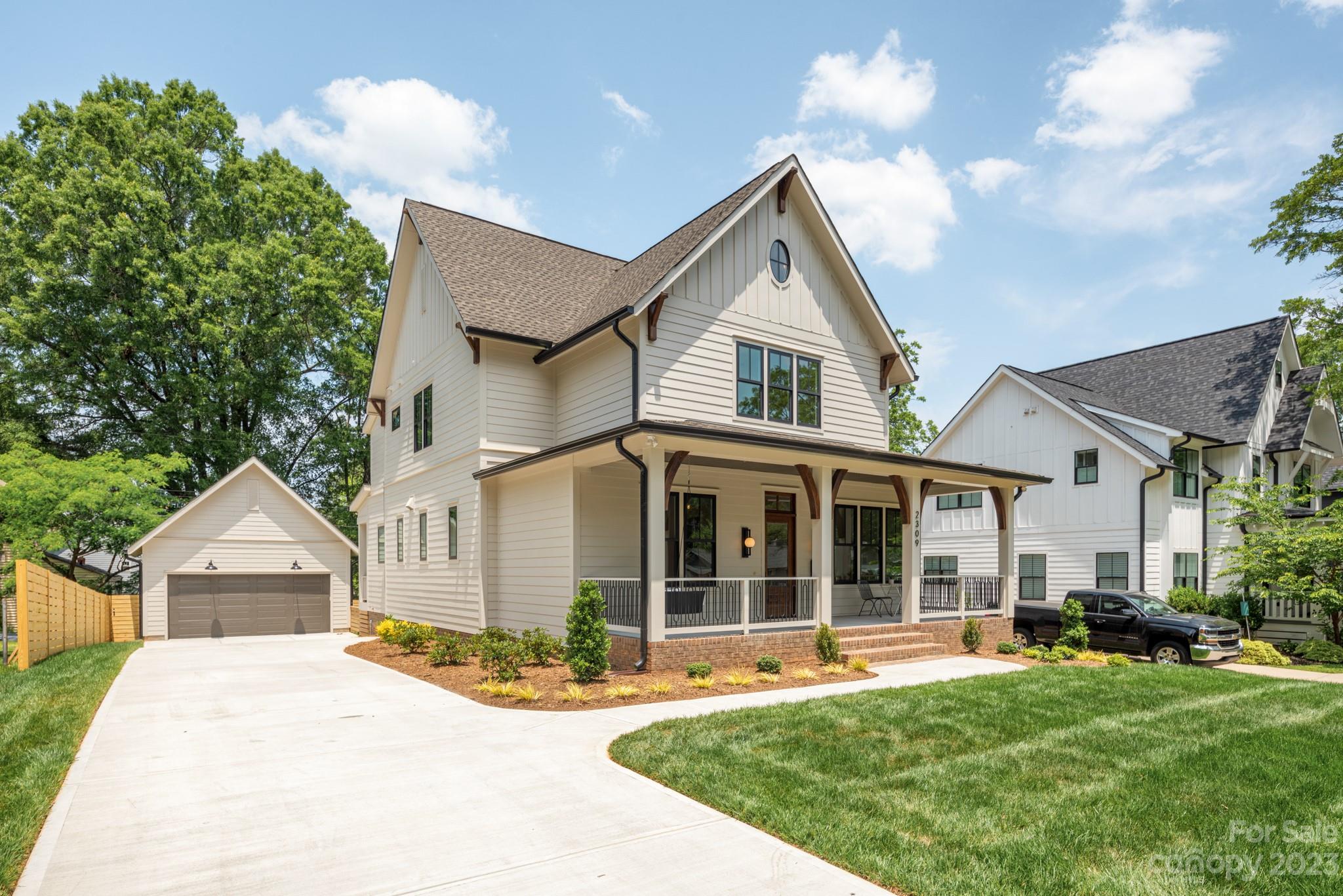 Villa Heights - Residential