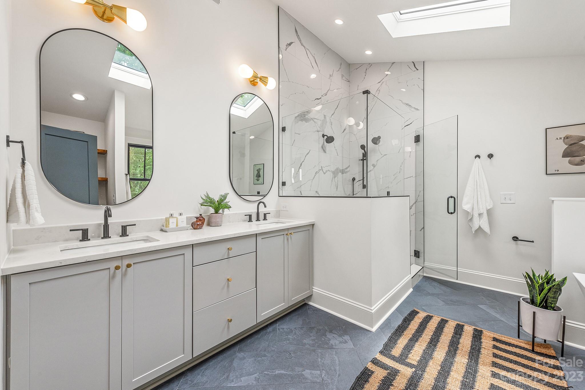 Villa Heights - Residential