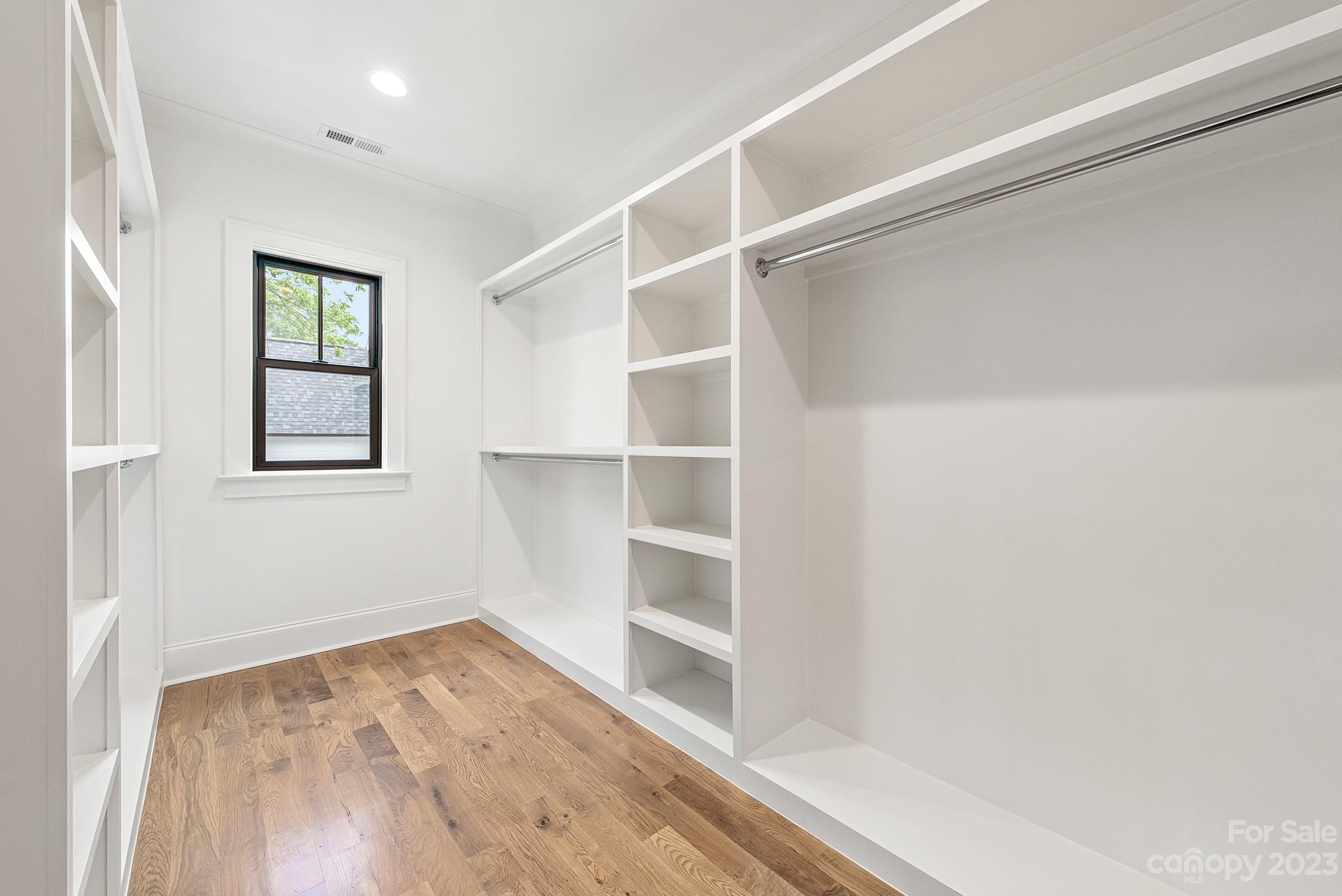 Villa Heights - Residential