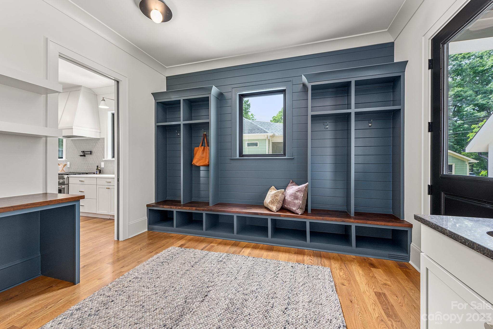 Villa Heights - Residential