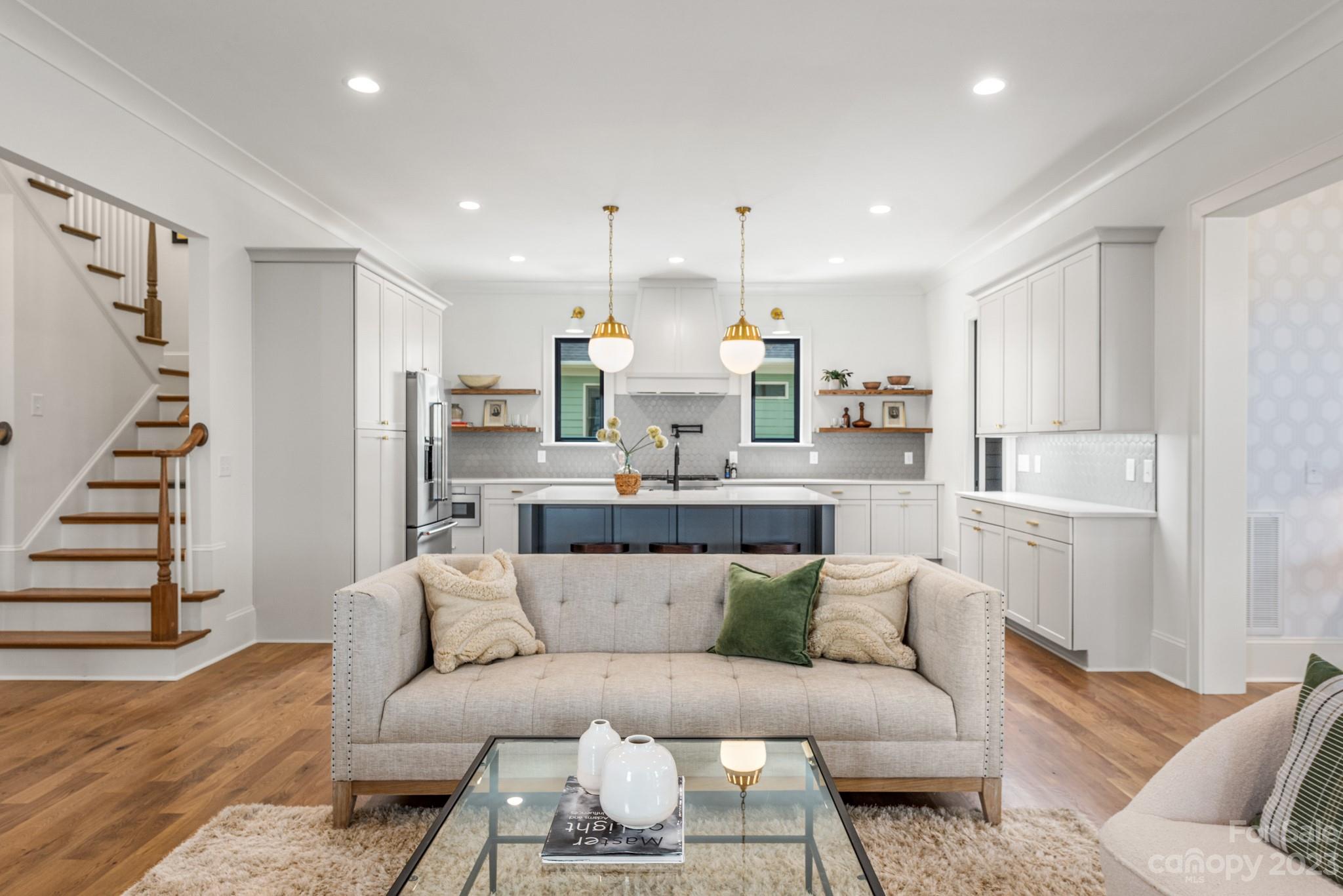 Villa Heights - Residential