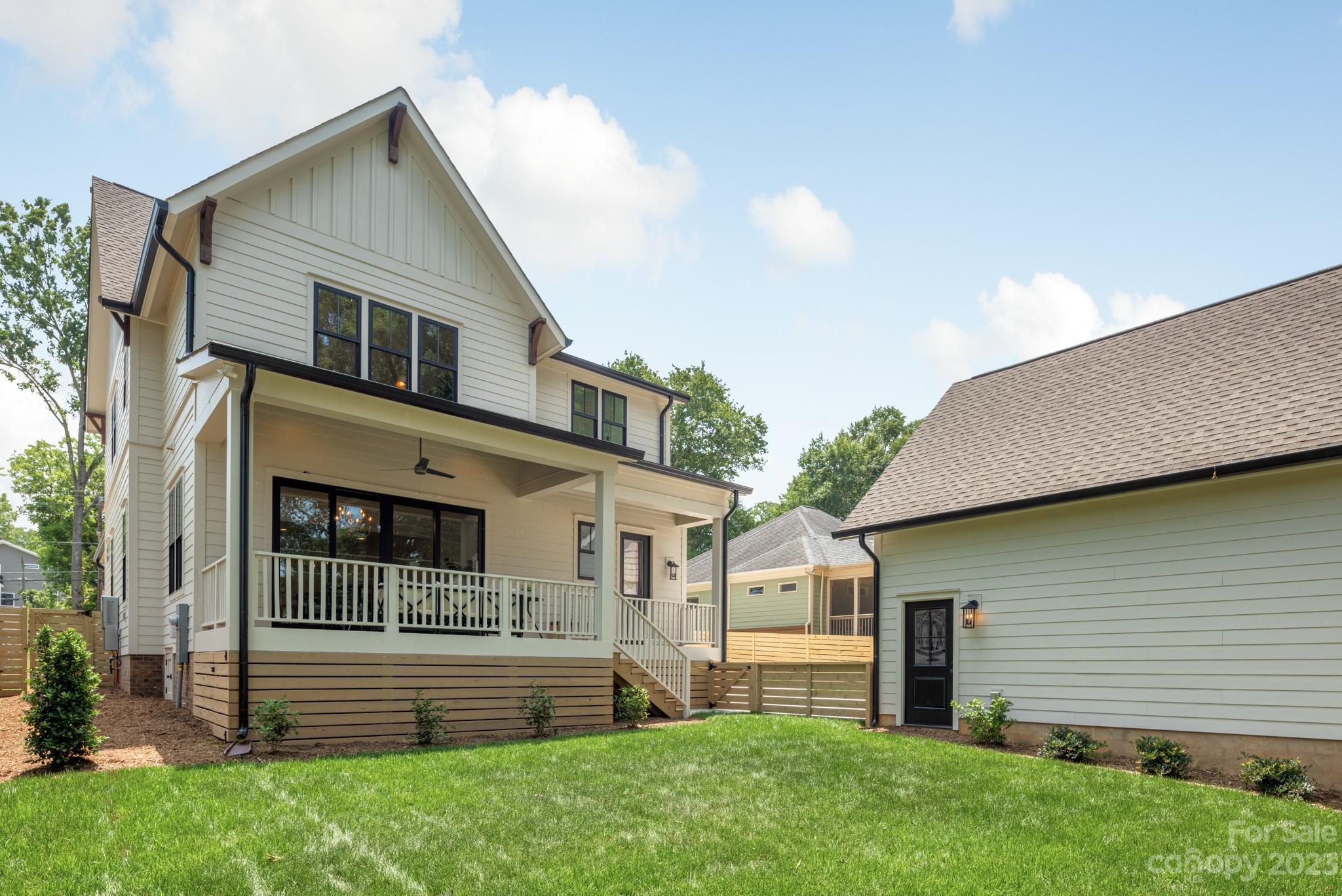 Villa Heights - Residential