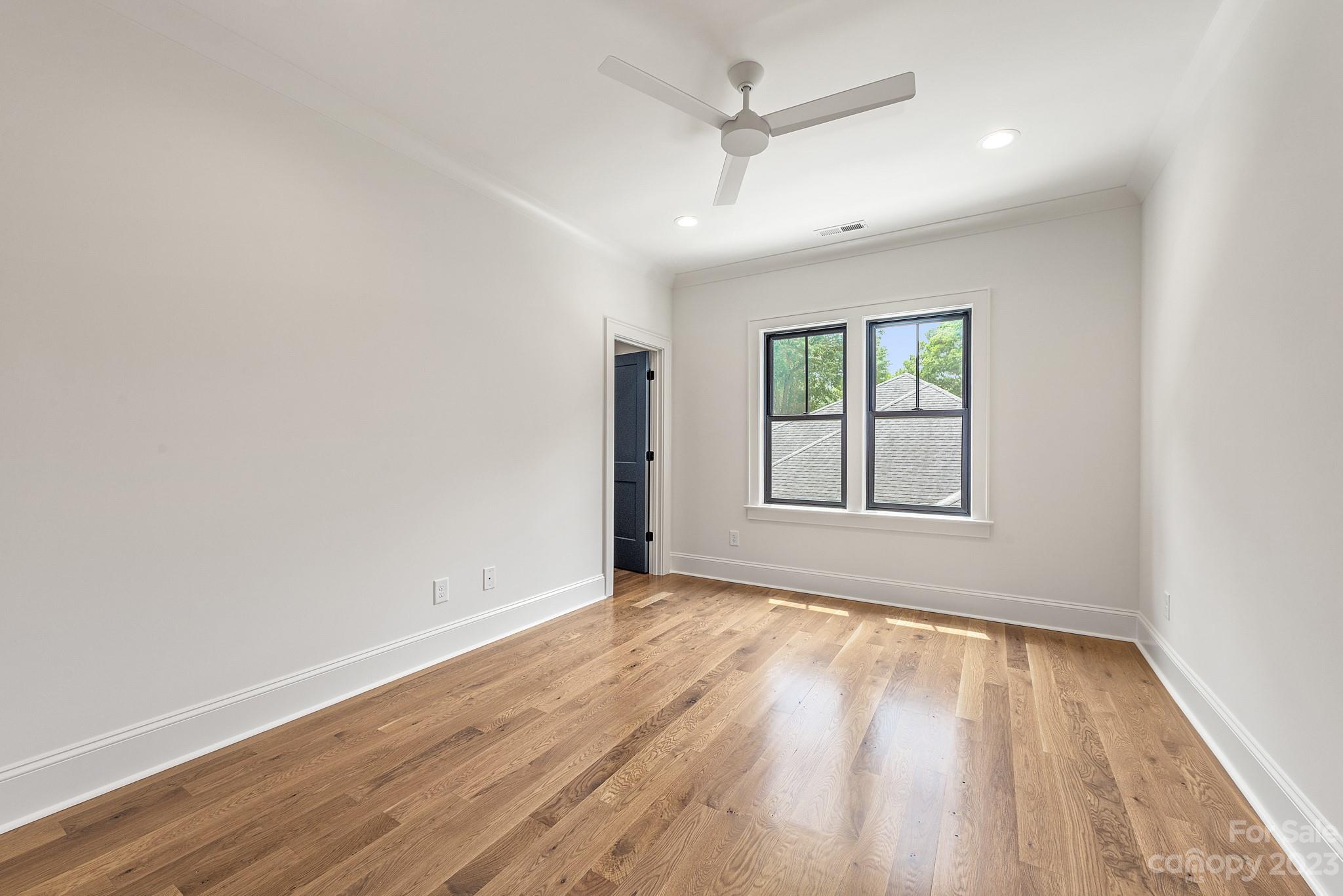 Villa Heights - Residential