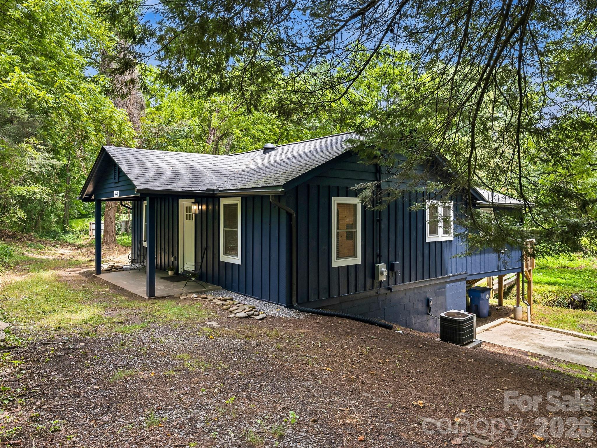 468 Governors View Road, Asheville, NC, 28805