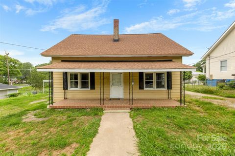 217 S Highland Street Gastonia NC 28052