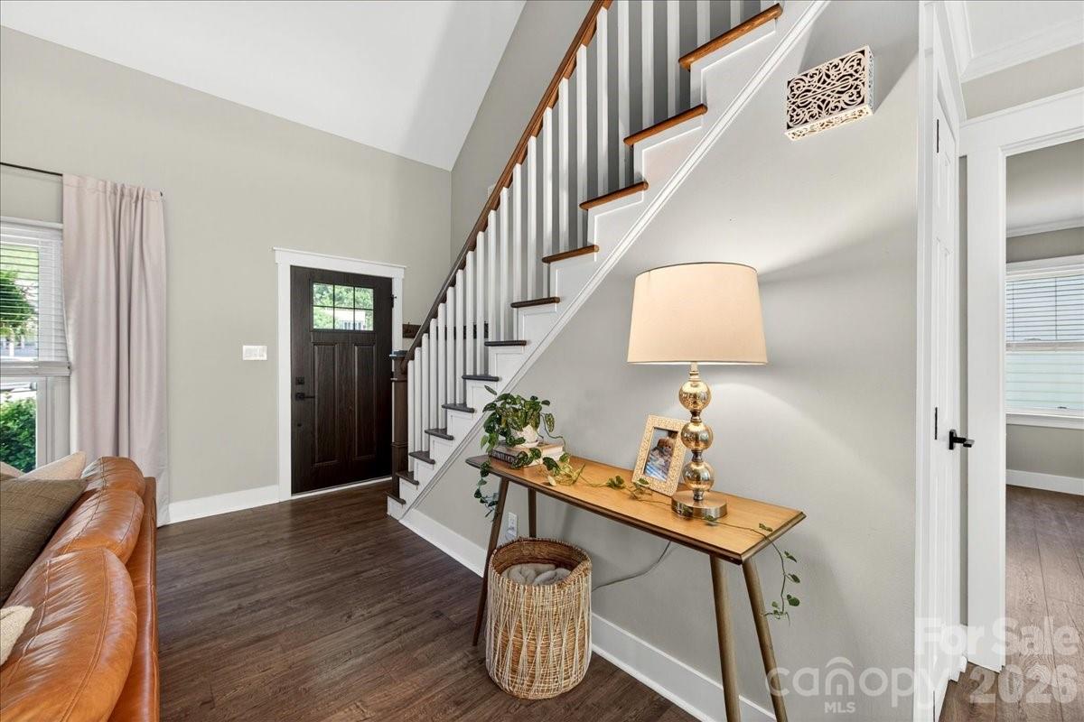9018 Hunters Pointe Drive