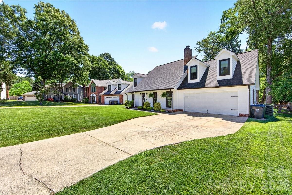 9018 Hunters Pointe Drive