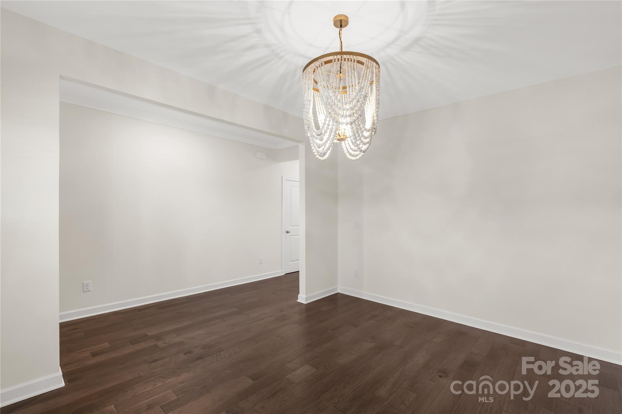 1027 Amberley Crossing Drive