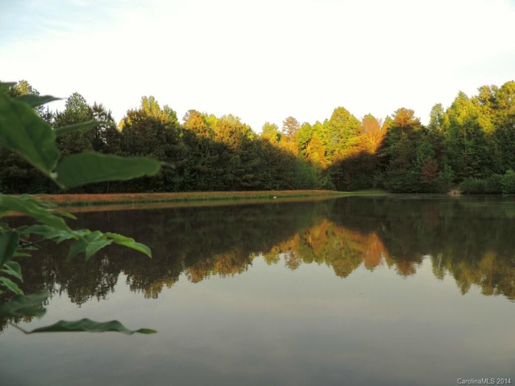 VANDERLAKES - Land
