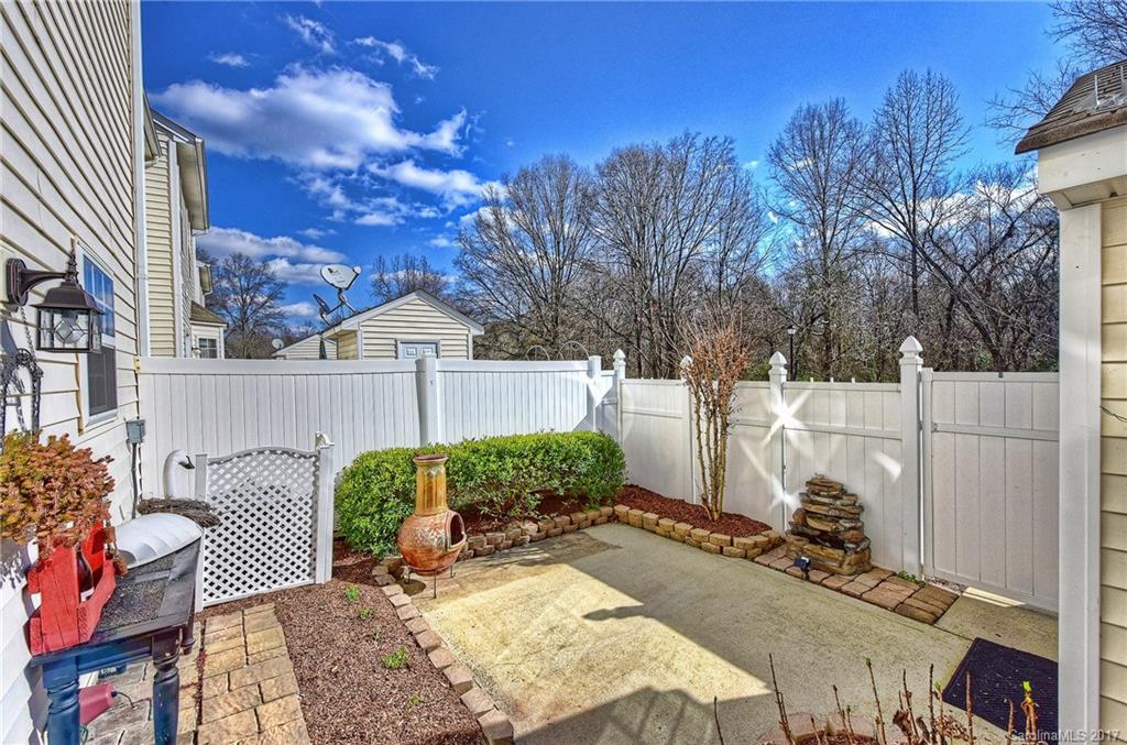 Oakhurst - Residential