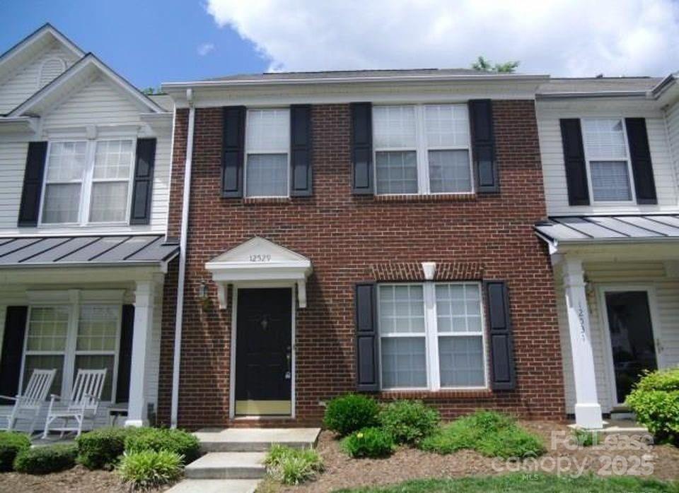 Village At Prosperity - Residential Lease