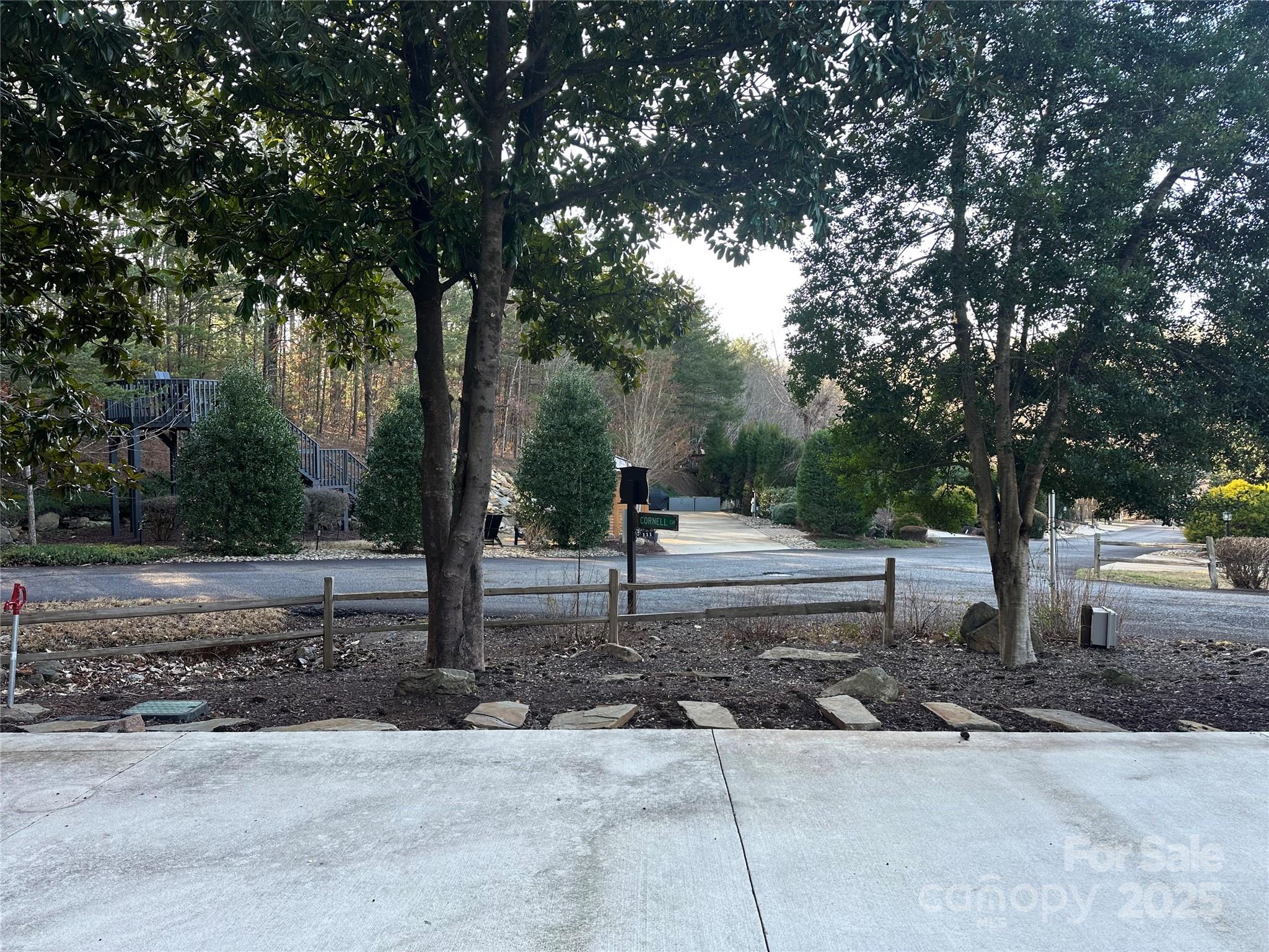 Apple Valley Farms - Land