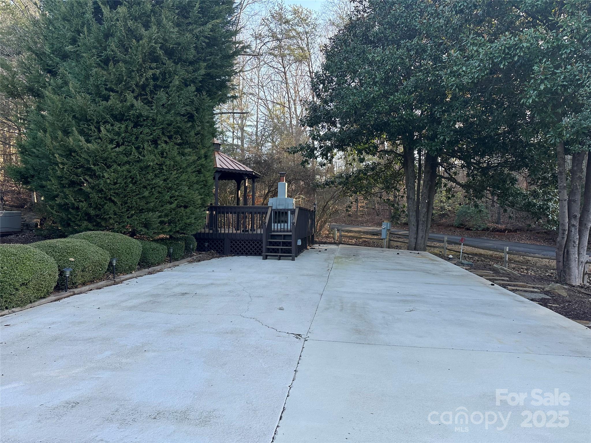 109 Cornell Circle 109