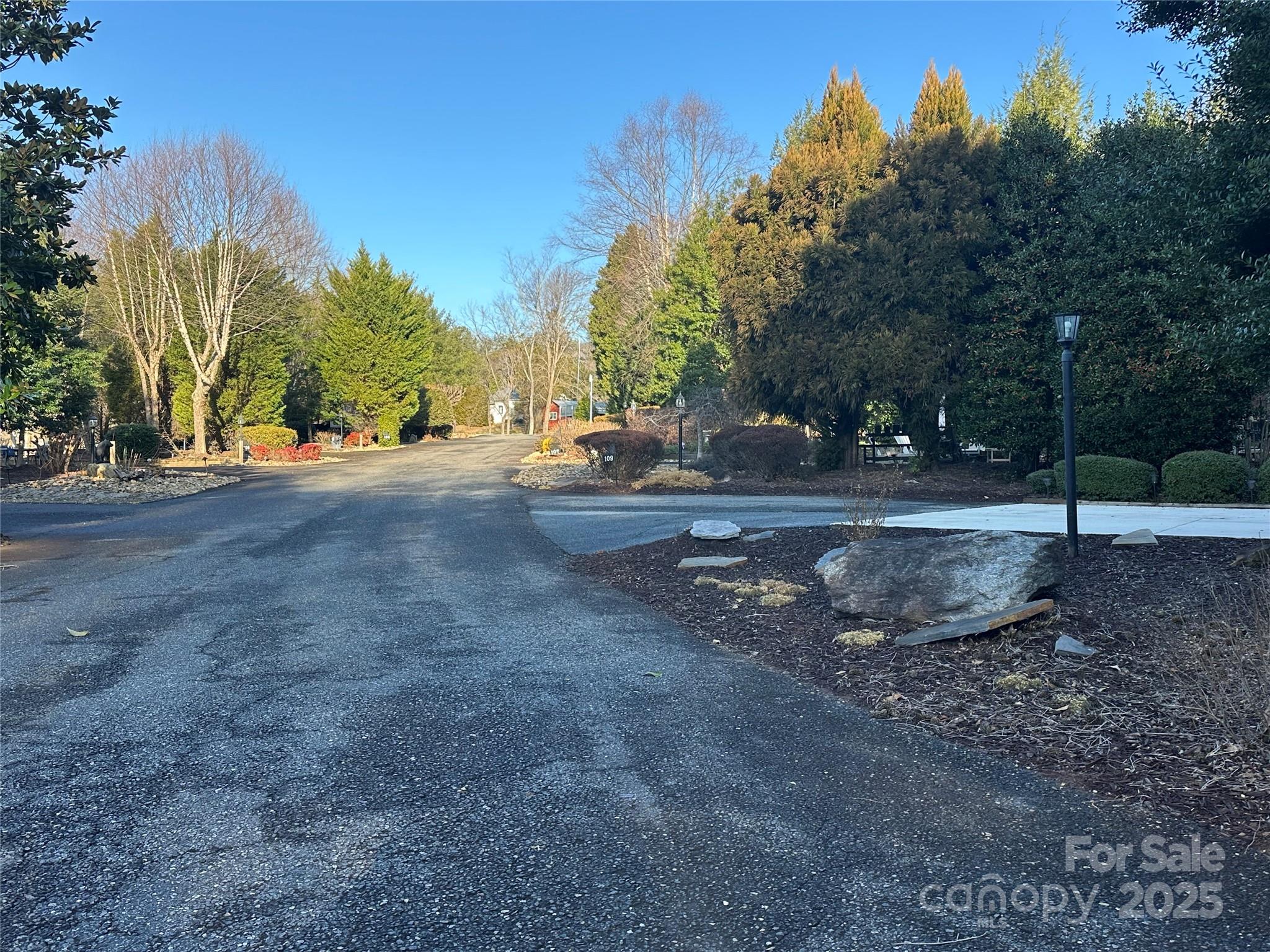 Apple Valley Farms - Land