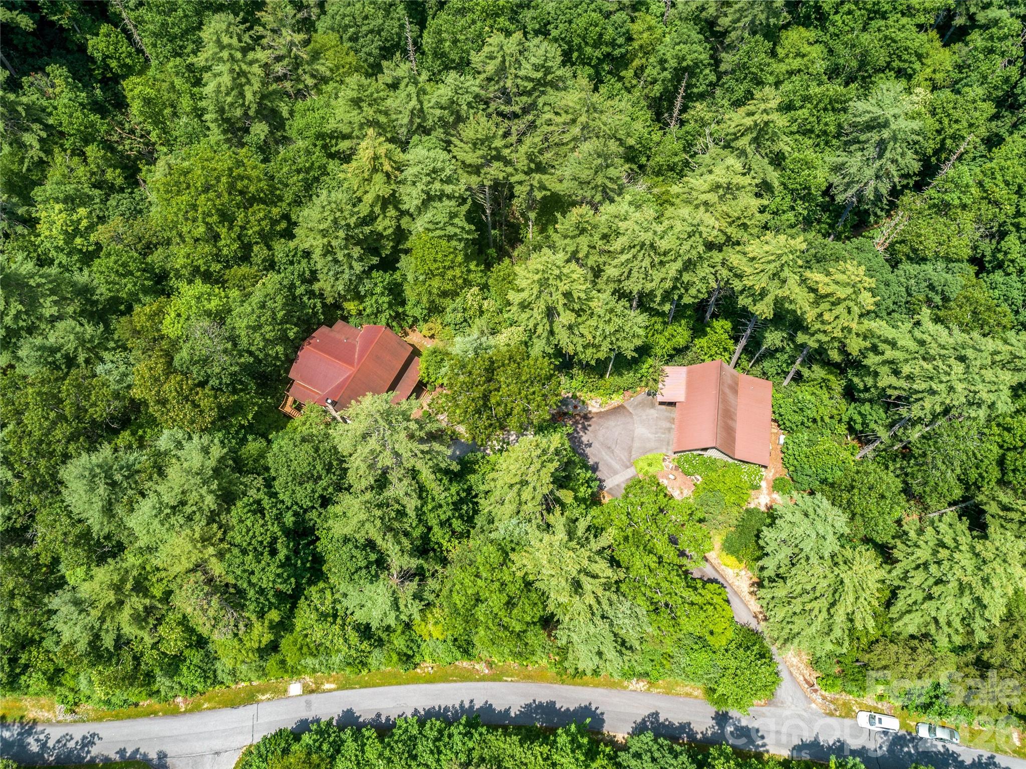 Pinnacle Falls - Residential