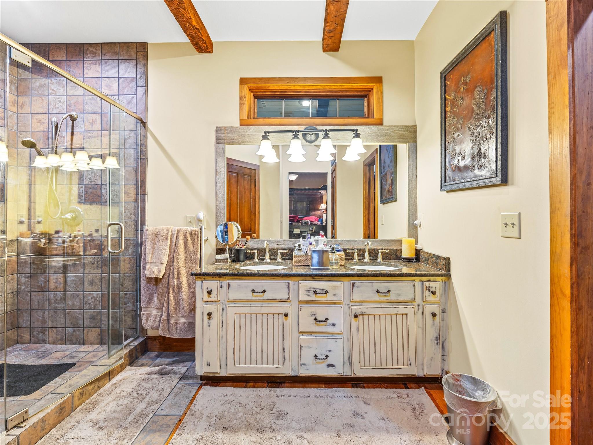 Pinnacle Falls - Residential